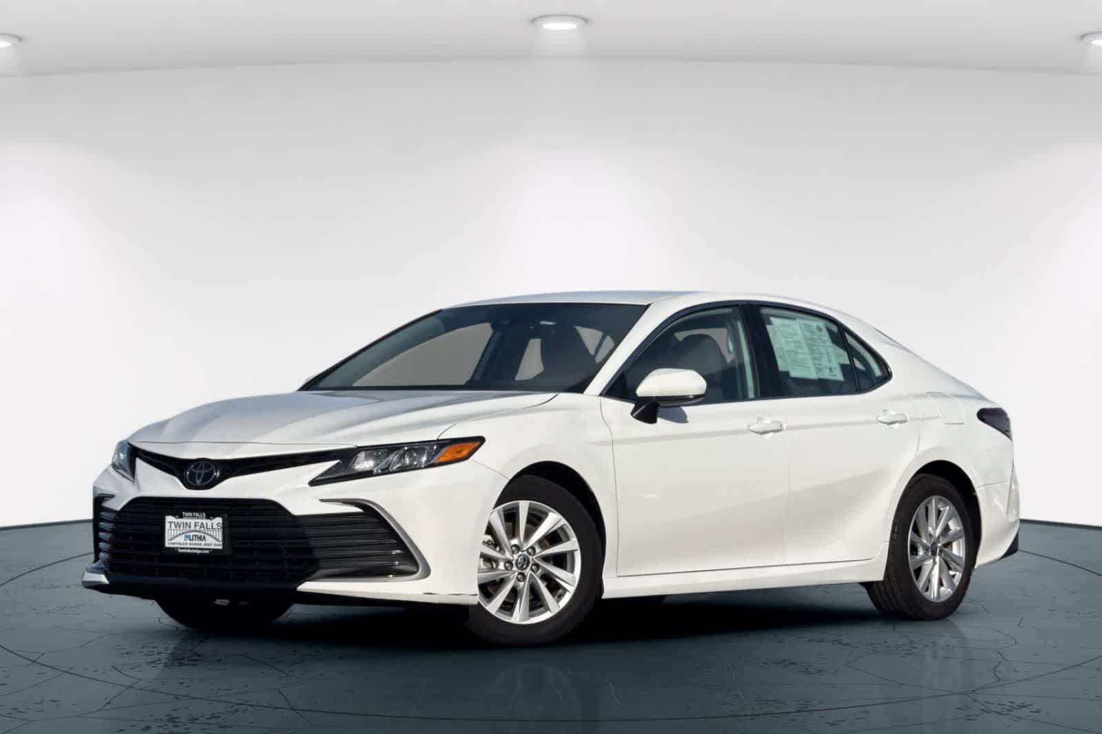 2024 Toyota Camry LE AWD