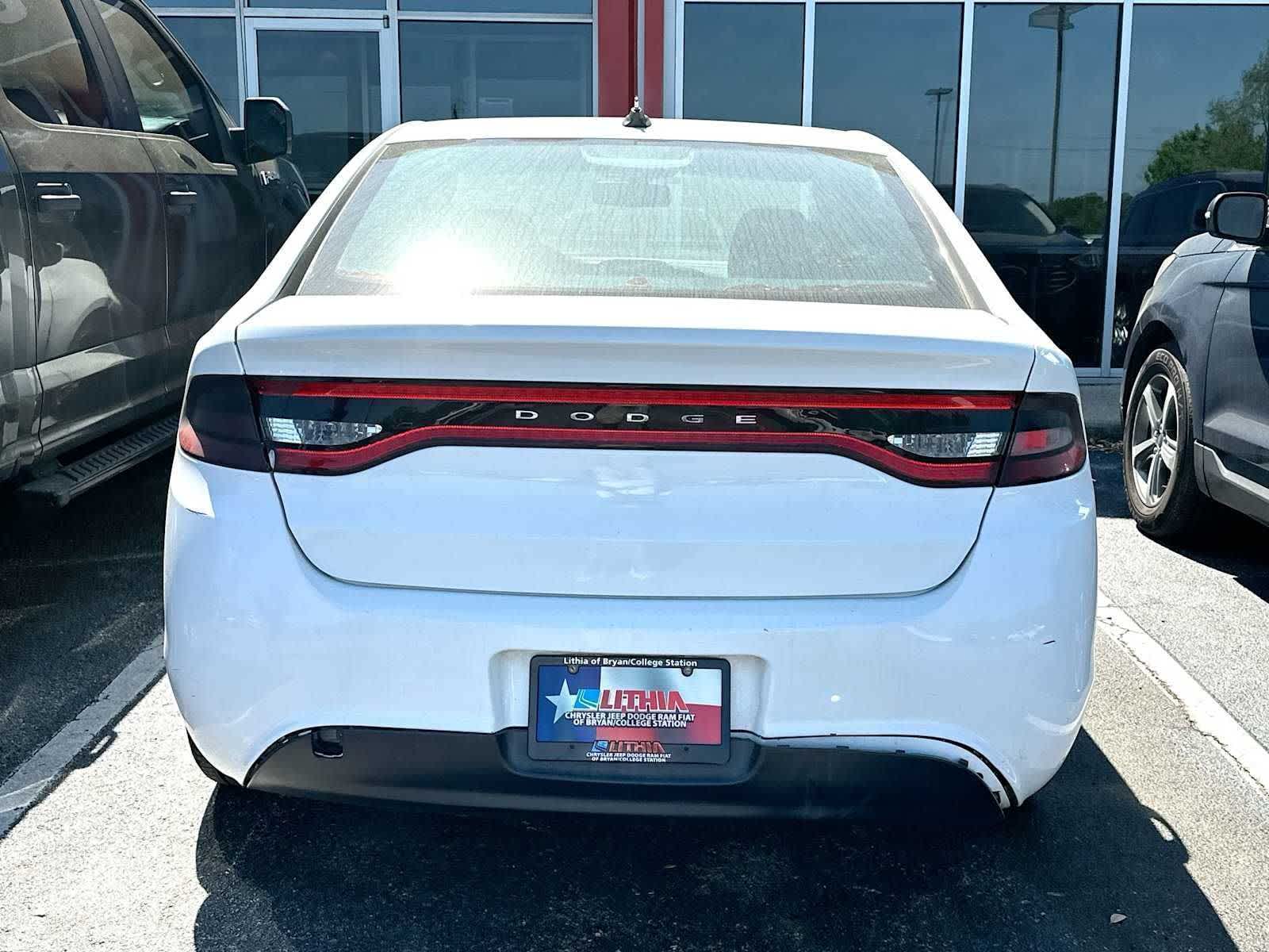 View vehicle photo 4