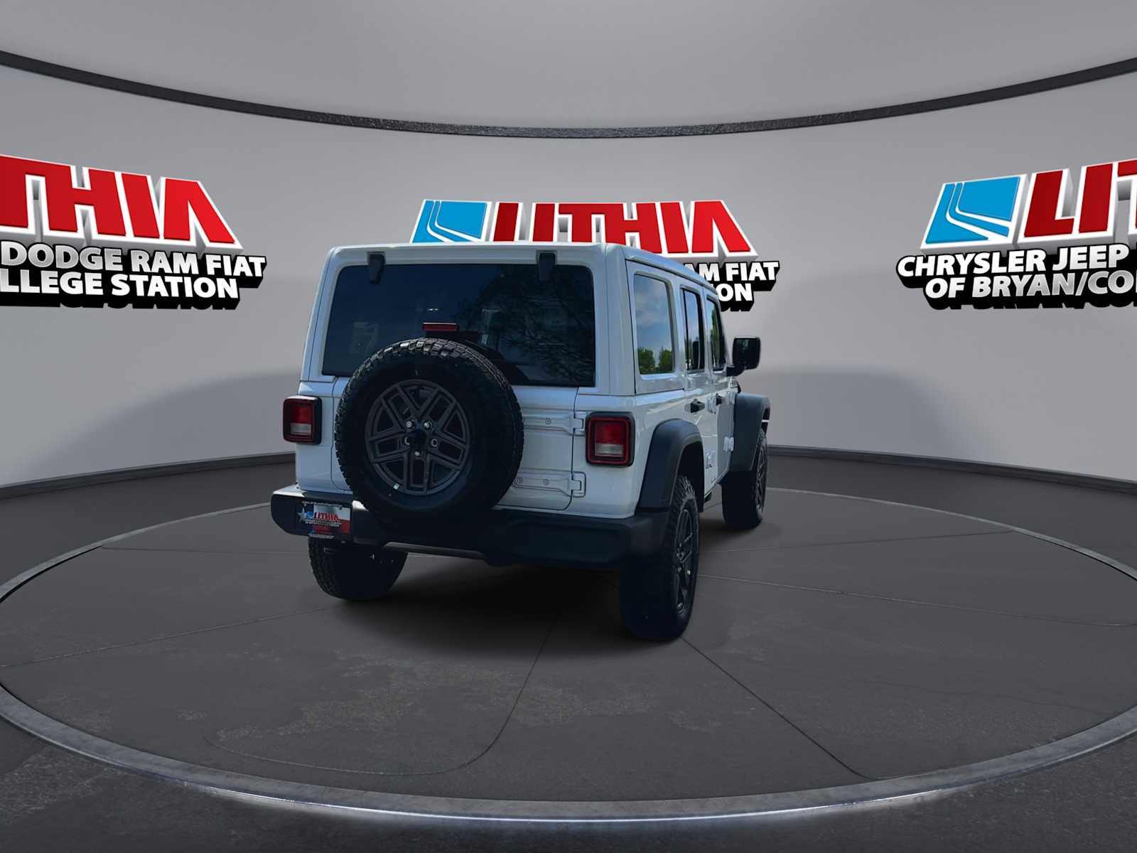 View vehicle photo 7