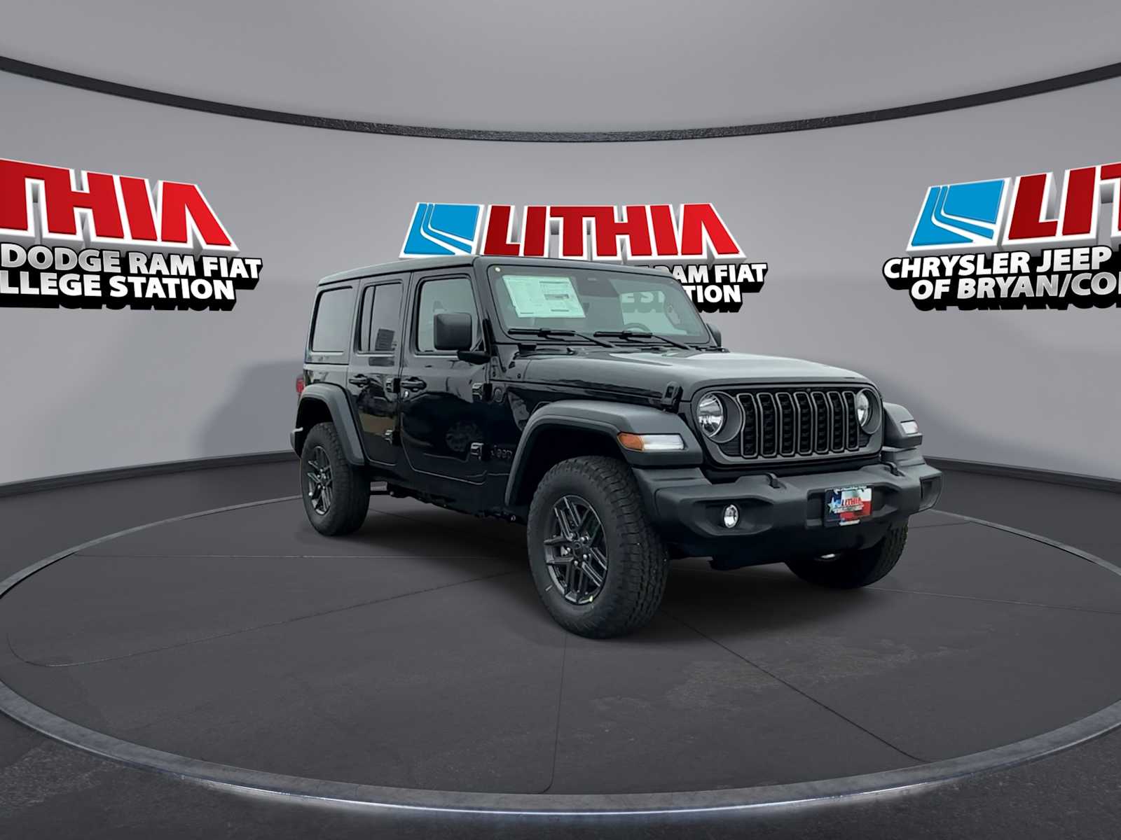 View vehicle photo 2