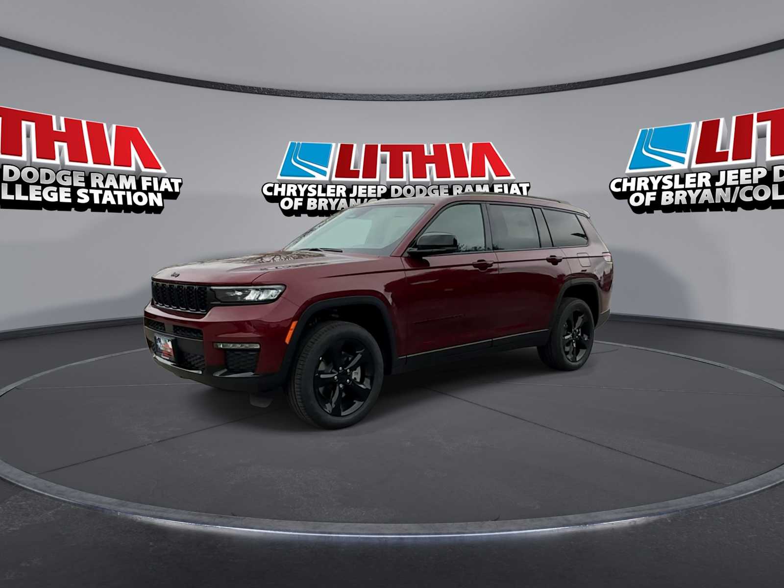 View vehicle photo 4