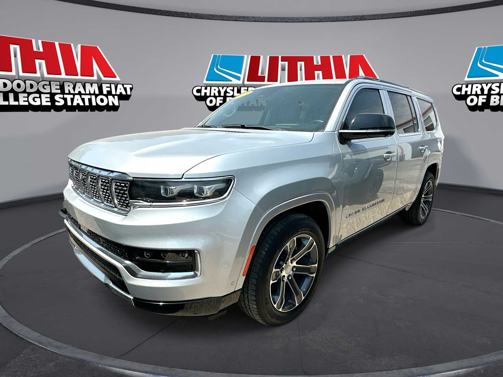 2023 Jeep Grand Wagoneer