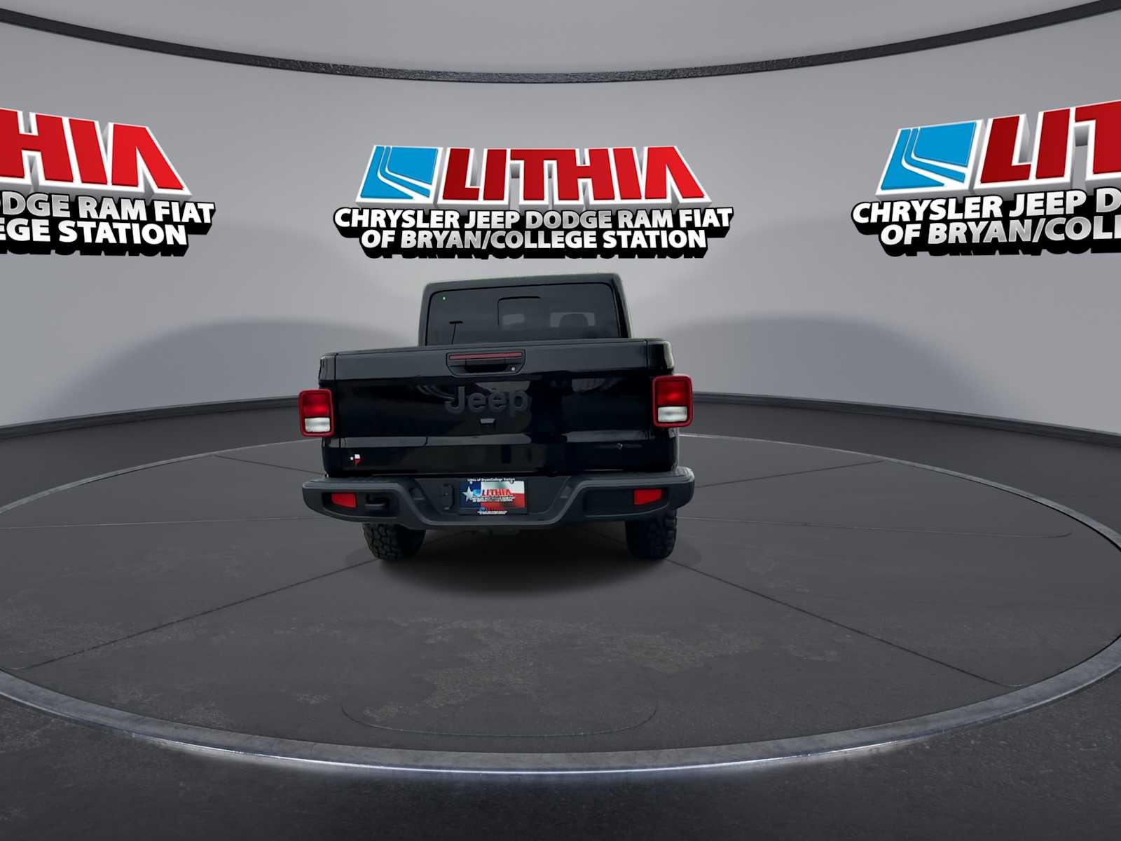 View vehicle photo 7