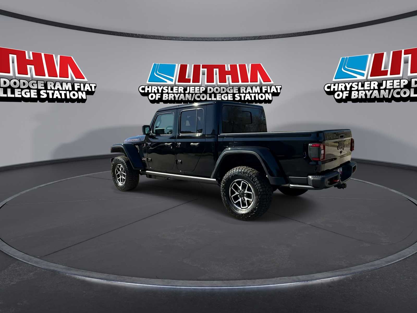 View vehicle photo 6