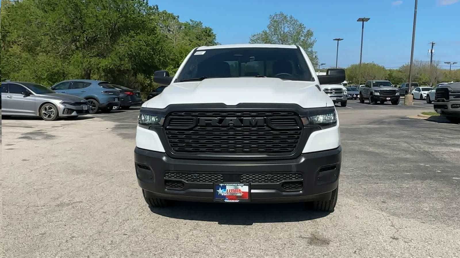 View vehicle photo 3