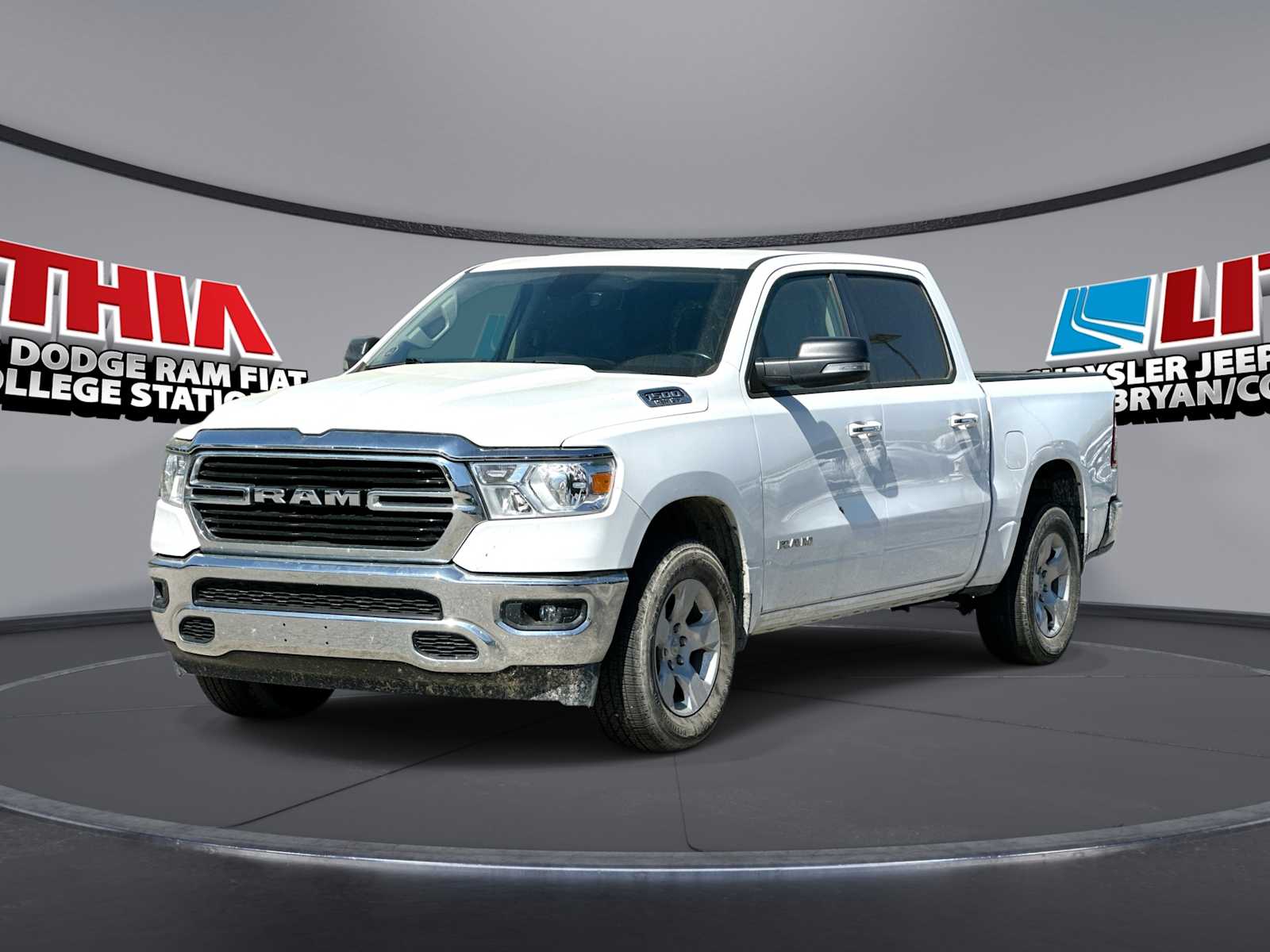 Bright White Clearcoat 2020 RAM 1500 Big Horn Crew Cab 4WD Pickup Truck Four-Wheel Drive 8-Speed Automatic
