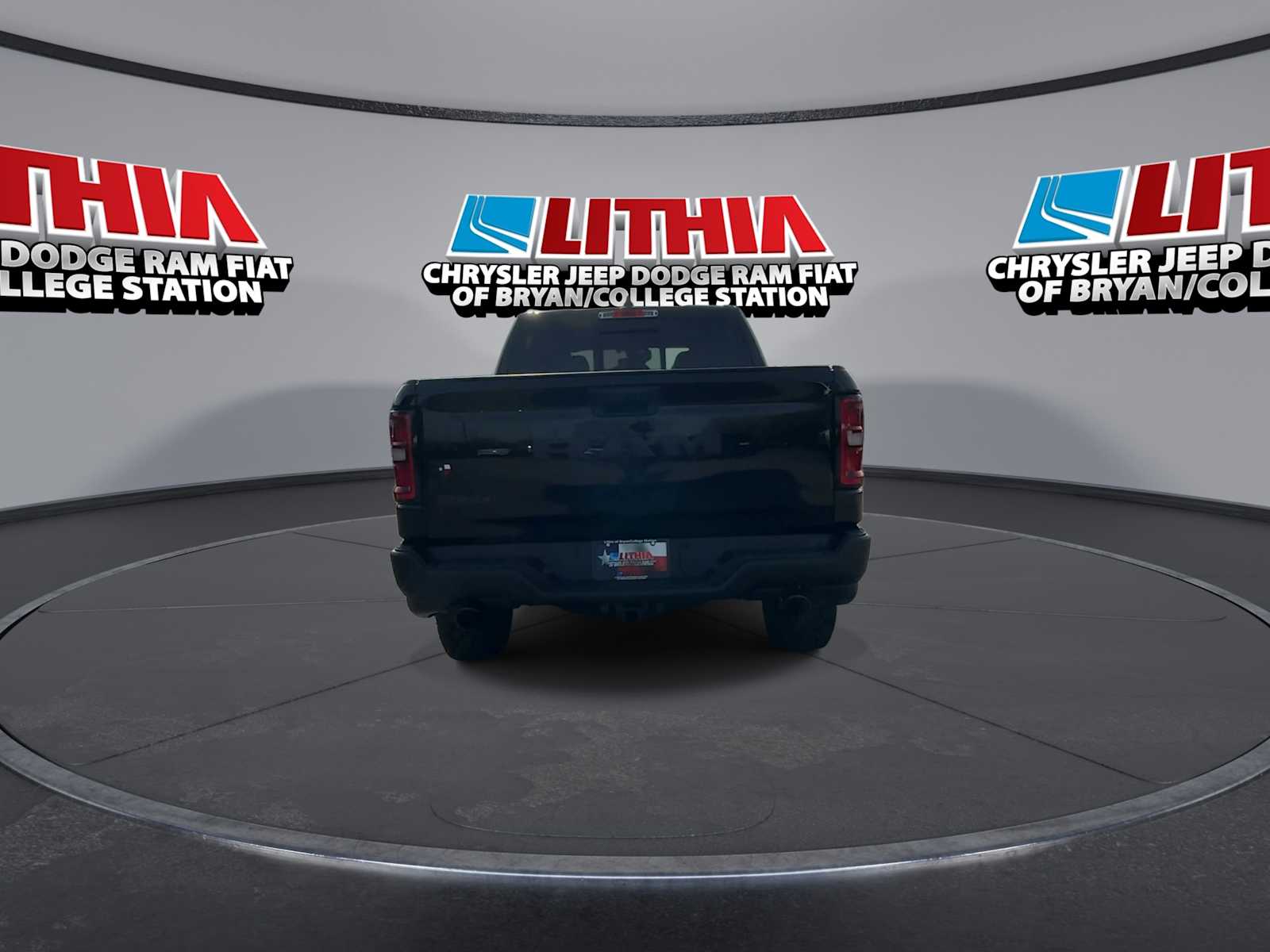 View vehicle photo 7