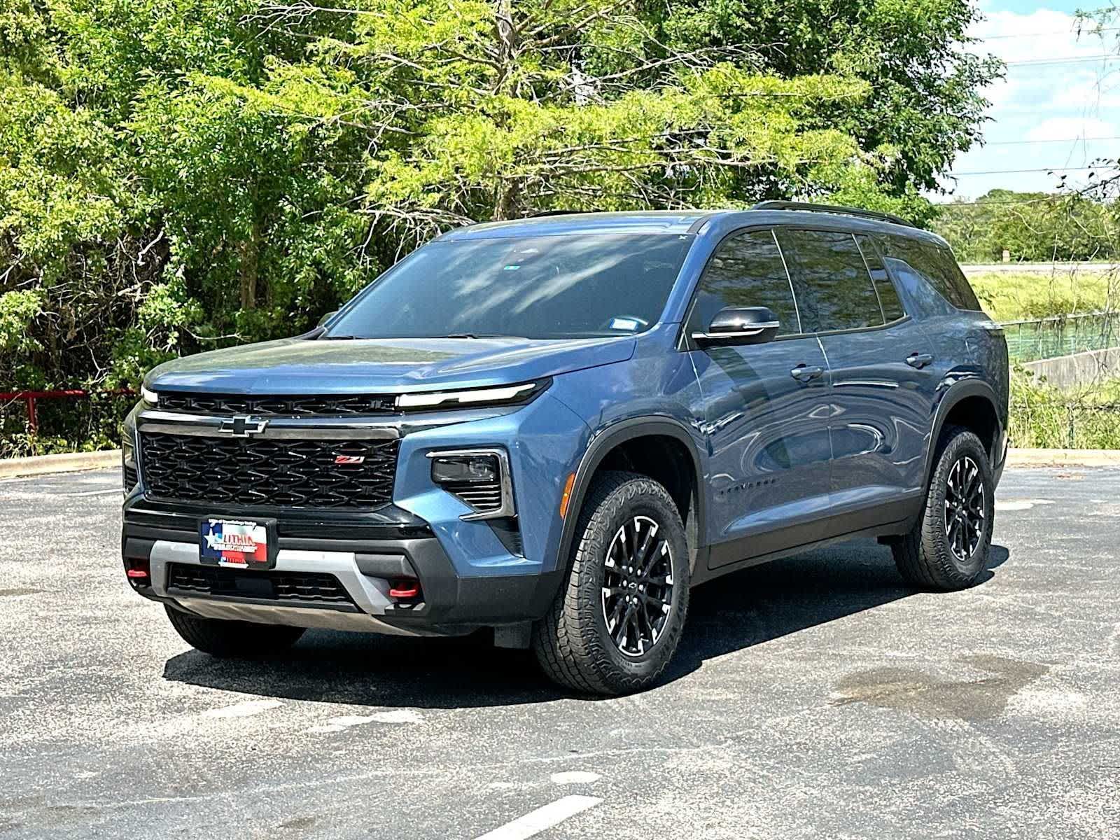 Lakeshore Blue Metallic 2025 Chevrolet Traverse Z71 AWD SUV / Crossover Four-Wheel Drive 8-Speed Automatic