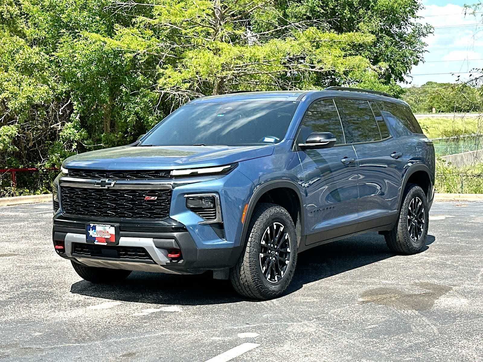 Lakeshore Blue Metallic 2025 Chevrolet Traverse Z71 AWD SUV / Crossover Four-Wheel Drive 8-Speed Automatic