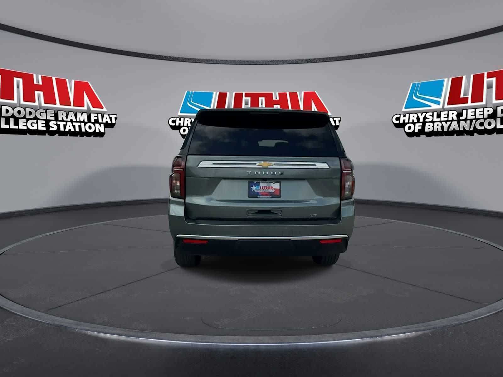 View vehicle photo 7