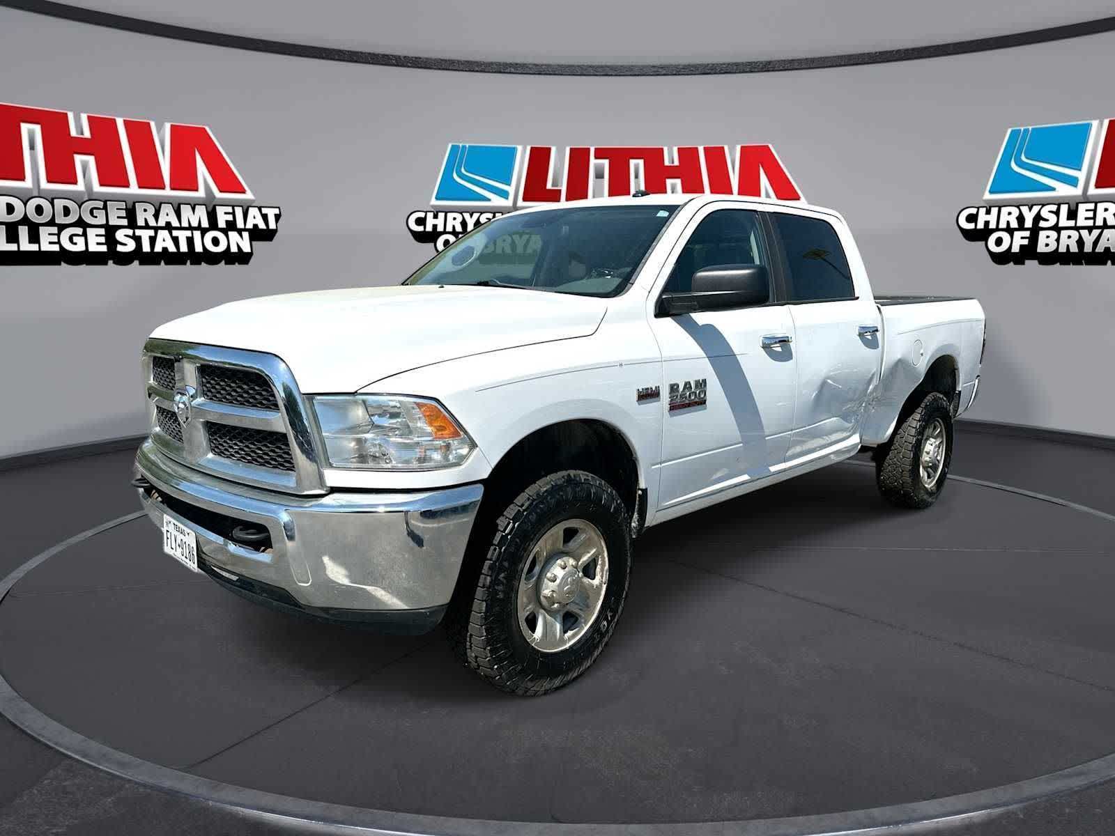 Bright White Clearcoat 2014 RAM 2500 SLT Crew Cab 4WD Pickup Truck Four-Wheel Drive 6-Speed Automatic
