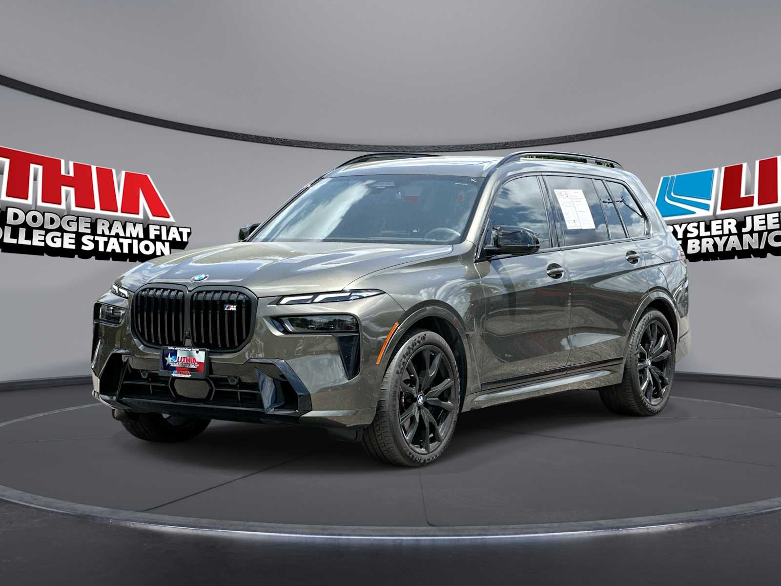 2025 BMW X7 M60i