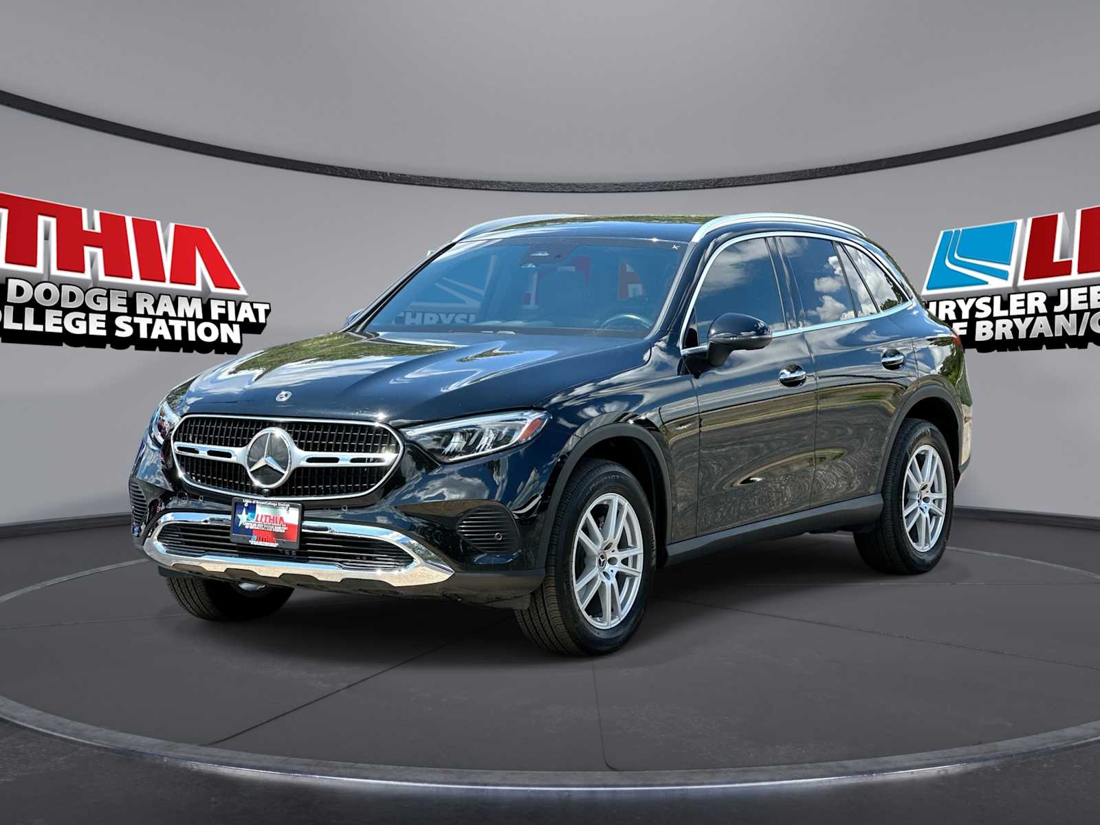2023 Mercedes-Benz GLC 300