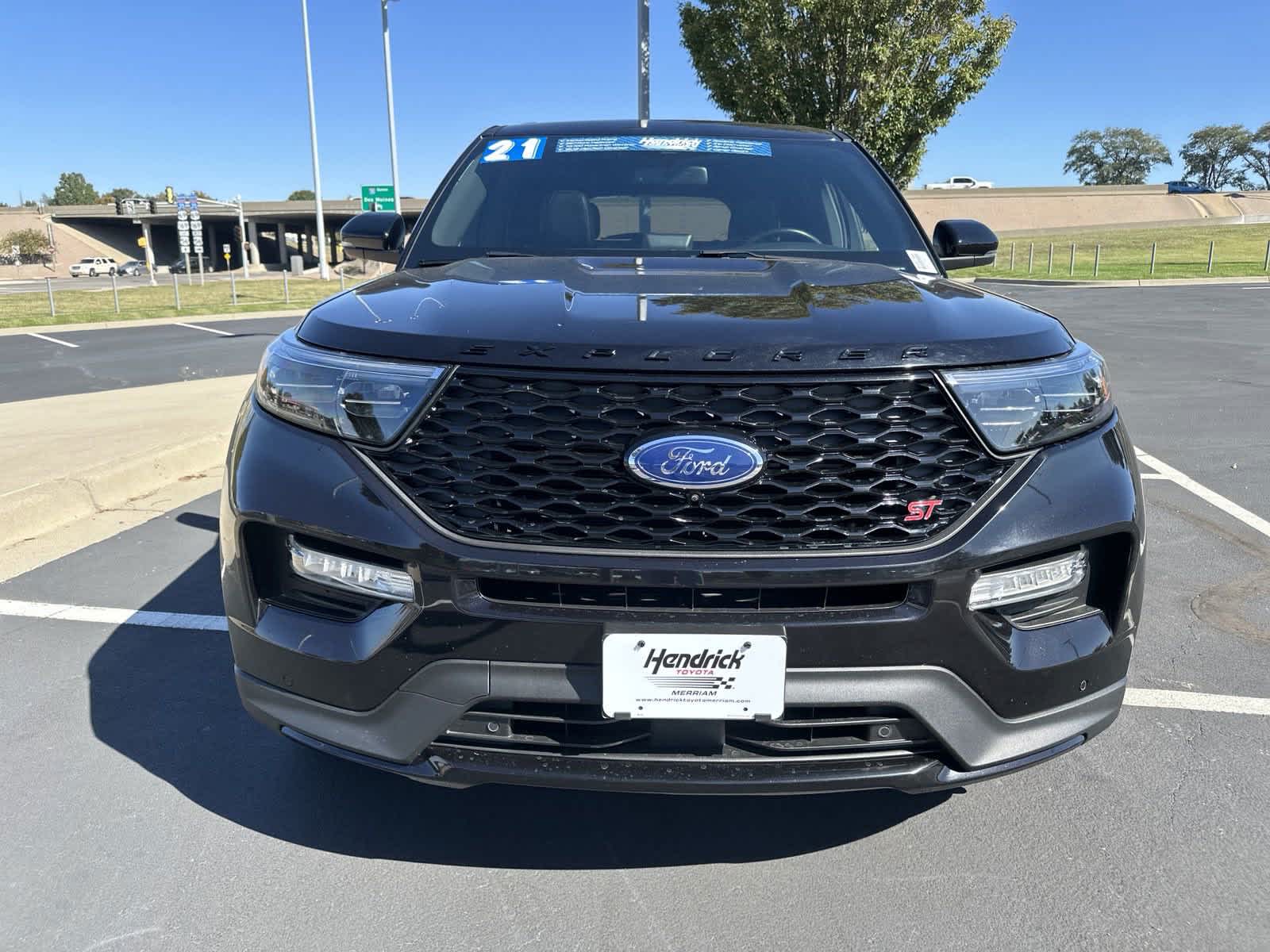 2021 Ford Explorer ST 3