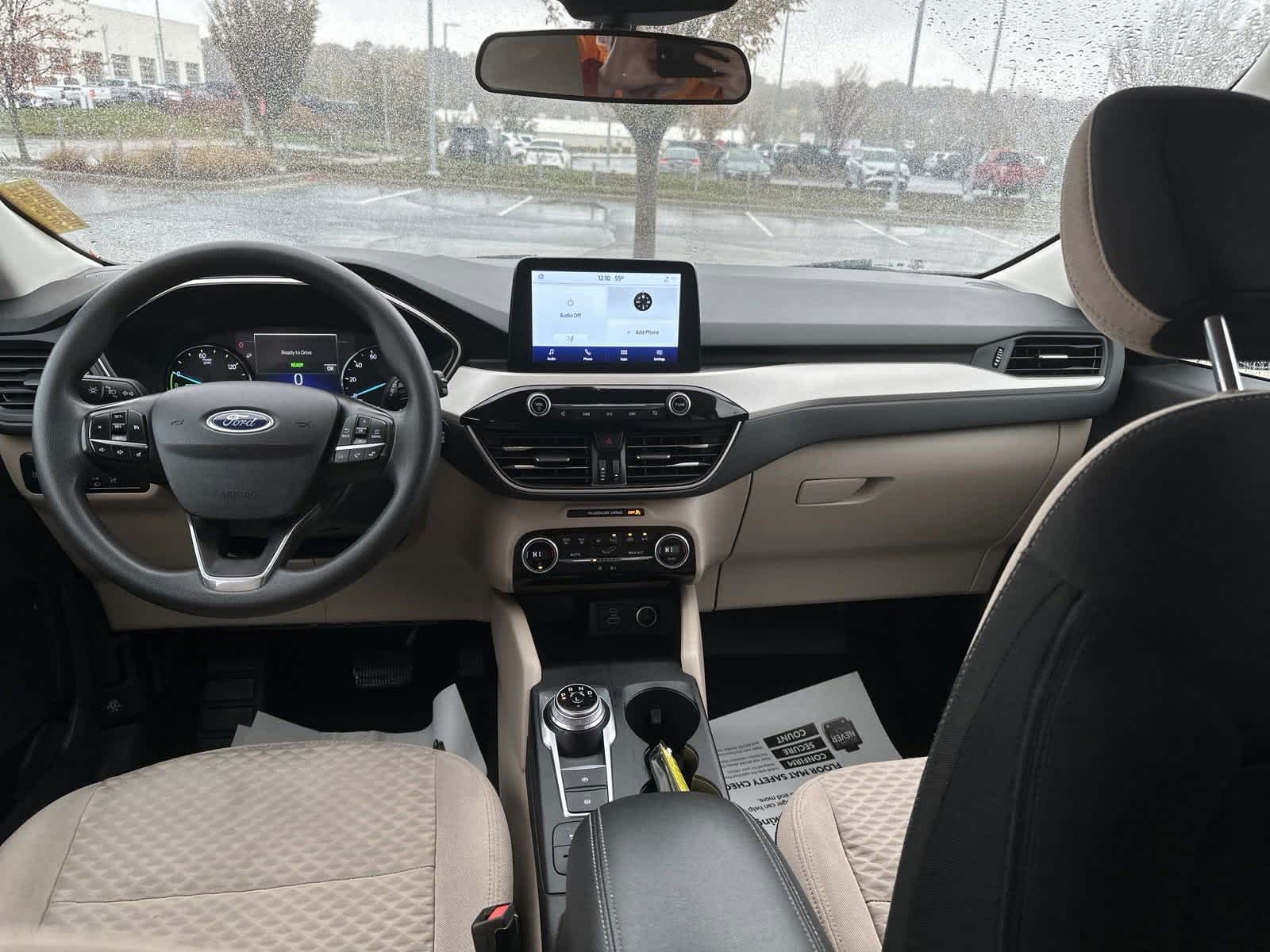 2021 Ford Escape SE Hybrid 27