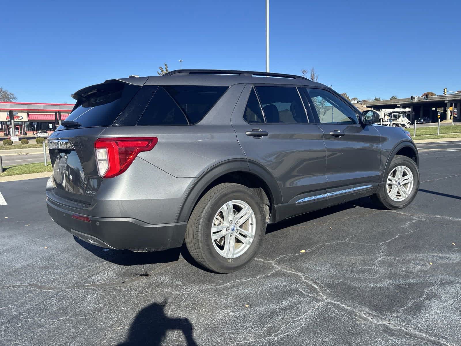 2023 Ford Explorer XLT 11