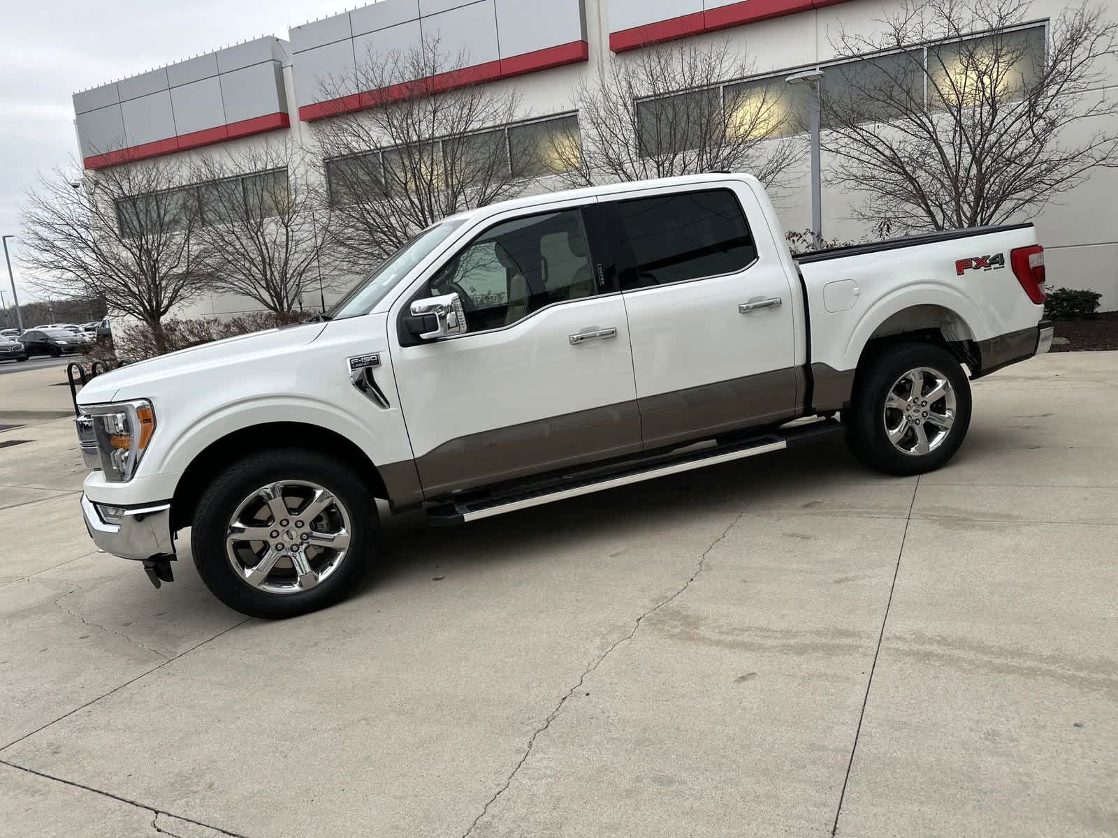 2022 Ford F-150 LARIAT 3