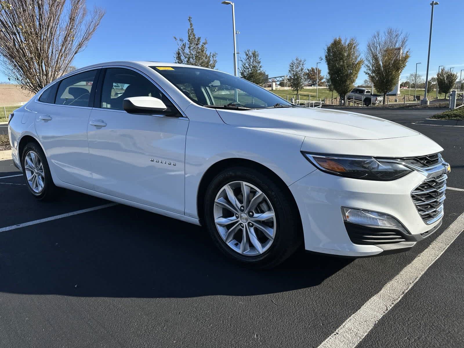 2022 Chevrolet Malibu LT 2