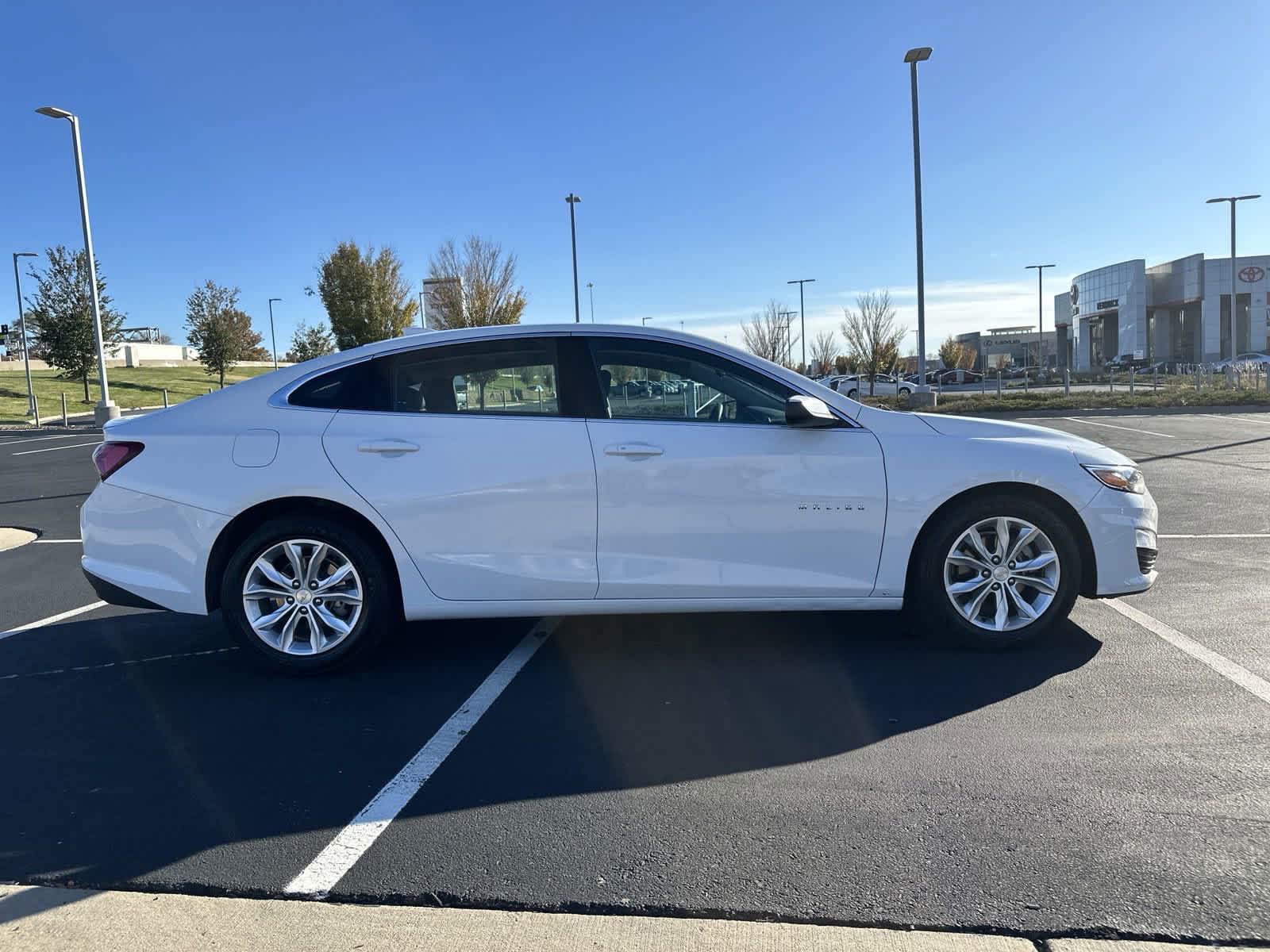 2022 Chevrolet Malibu LT 10