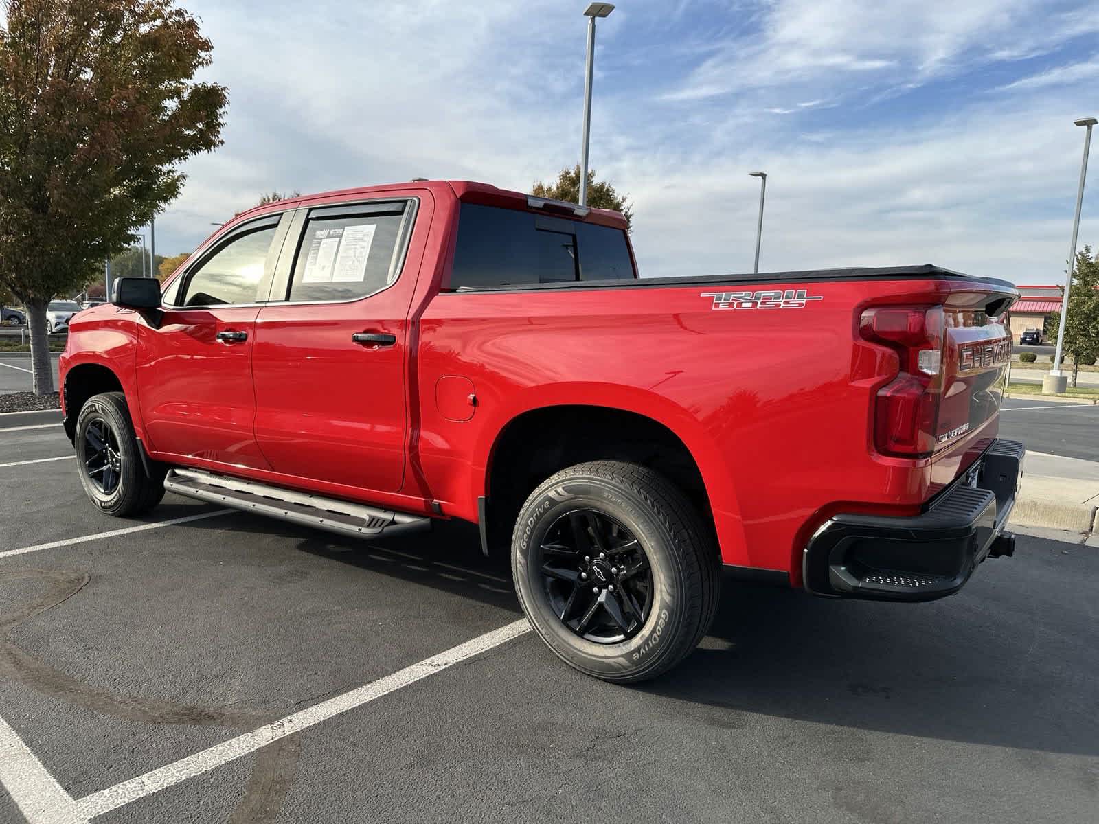 2021 Chevrolet Silverado 1500 LT Trail Boss 4WD Crew Cab 147 7