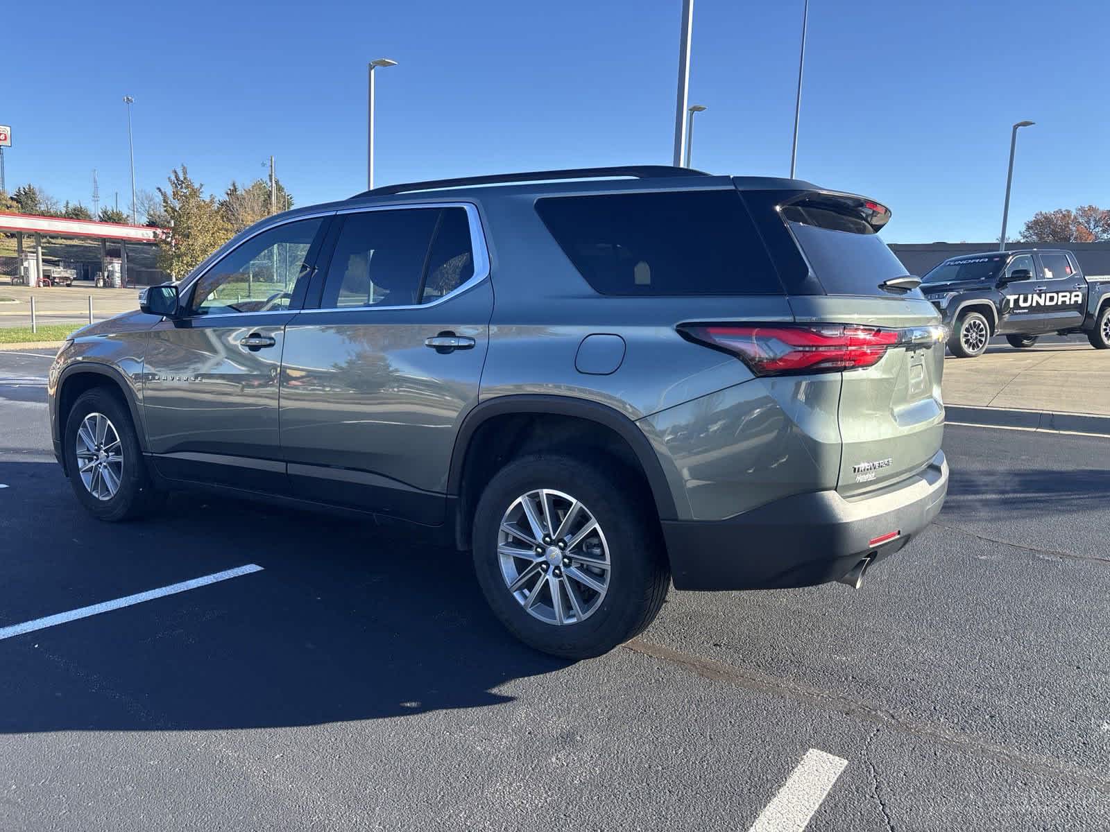 2023 Chevrolet Traverse LT Leather 7