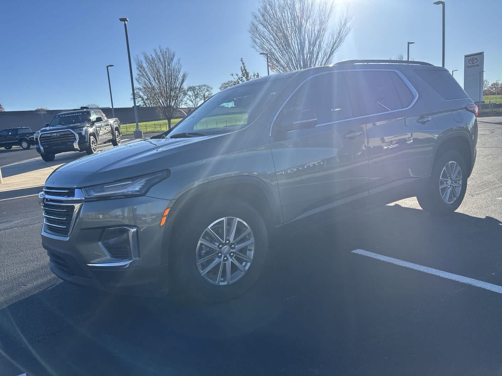 2023 Chevrolet Traverse LT Leather 4