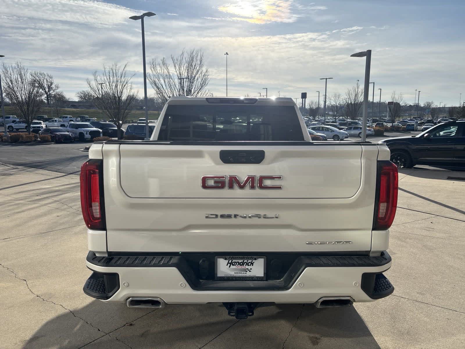 2019 GMC Sierra 1500 Denali 4WD Crew Cab 147 8