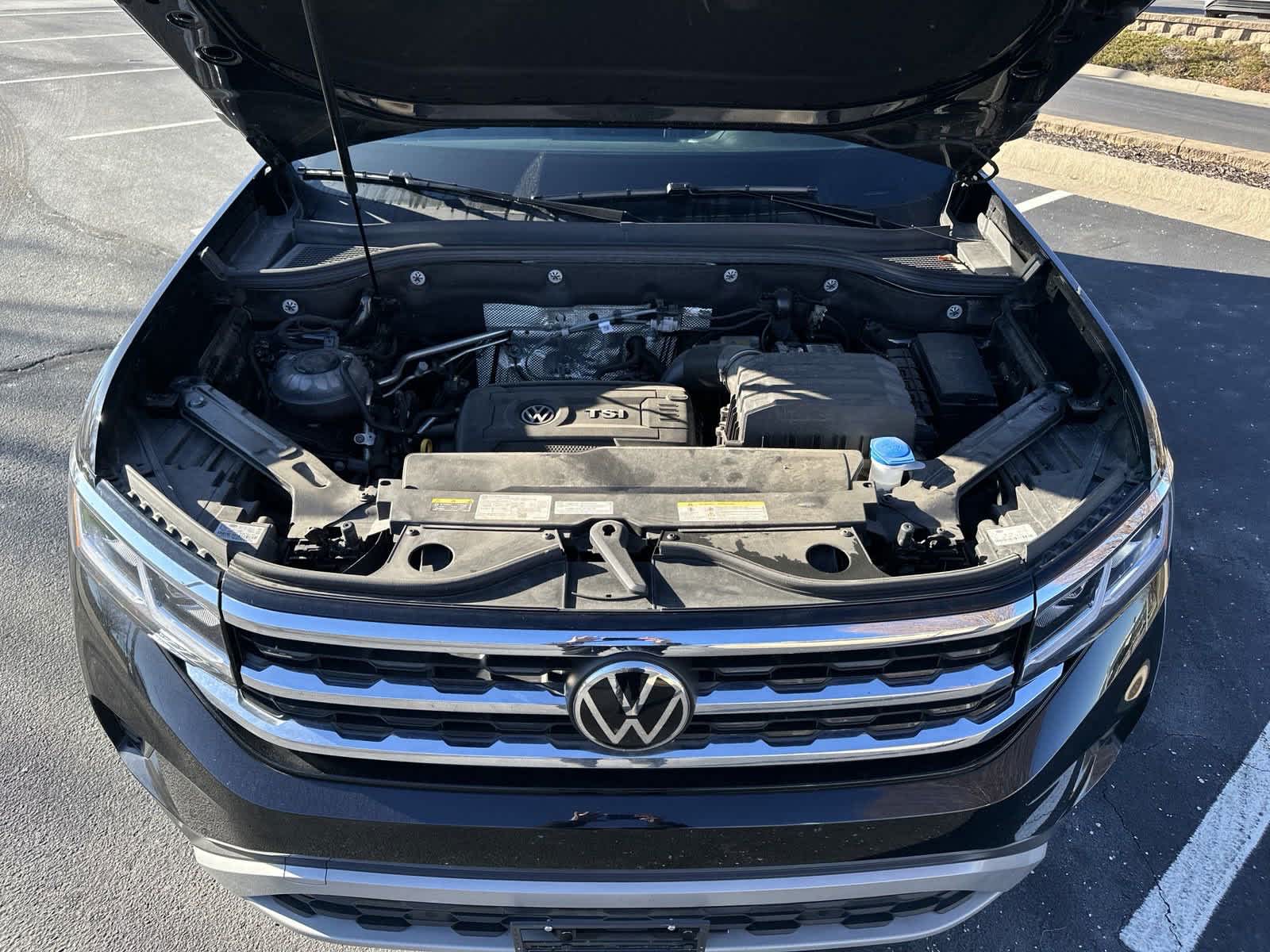 2022 Volkswagen Atlas 2.0T SE w/Technology 33