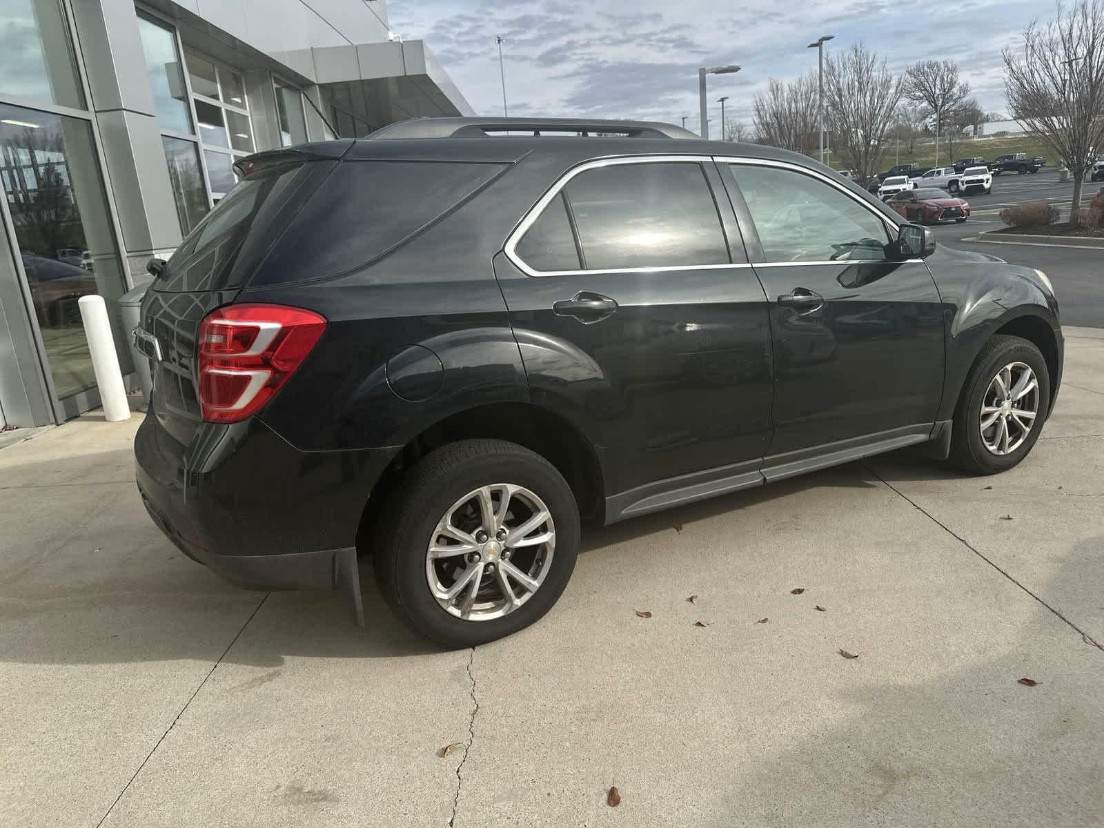 2016 Chevrolet Equinox LT 9