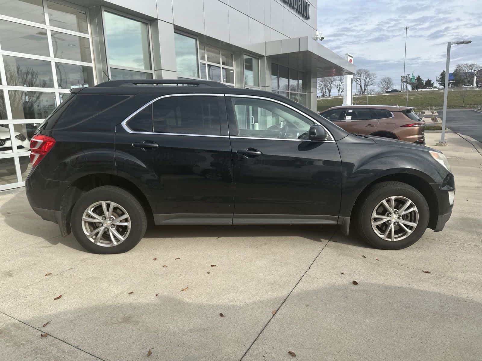 2016 Chevrolet Equinox LT 10