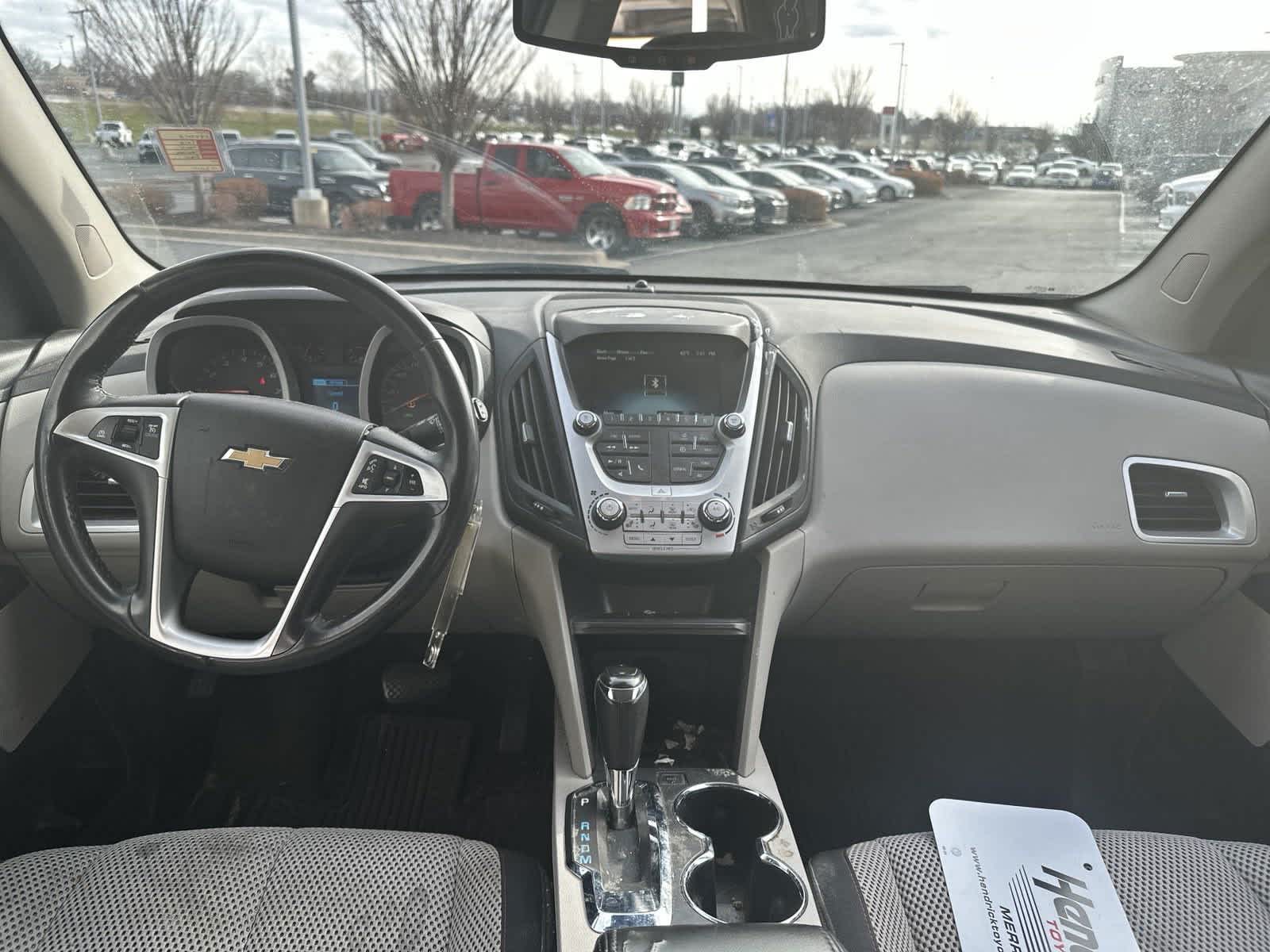 2016 Chevrolet Equinox LT 26