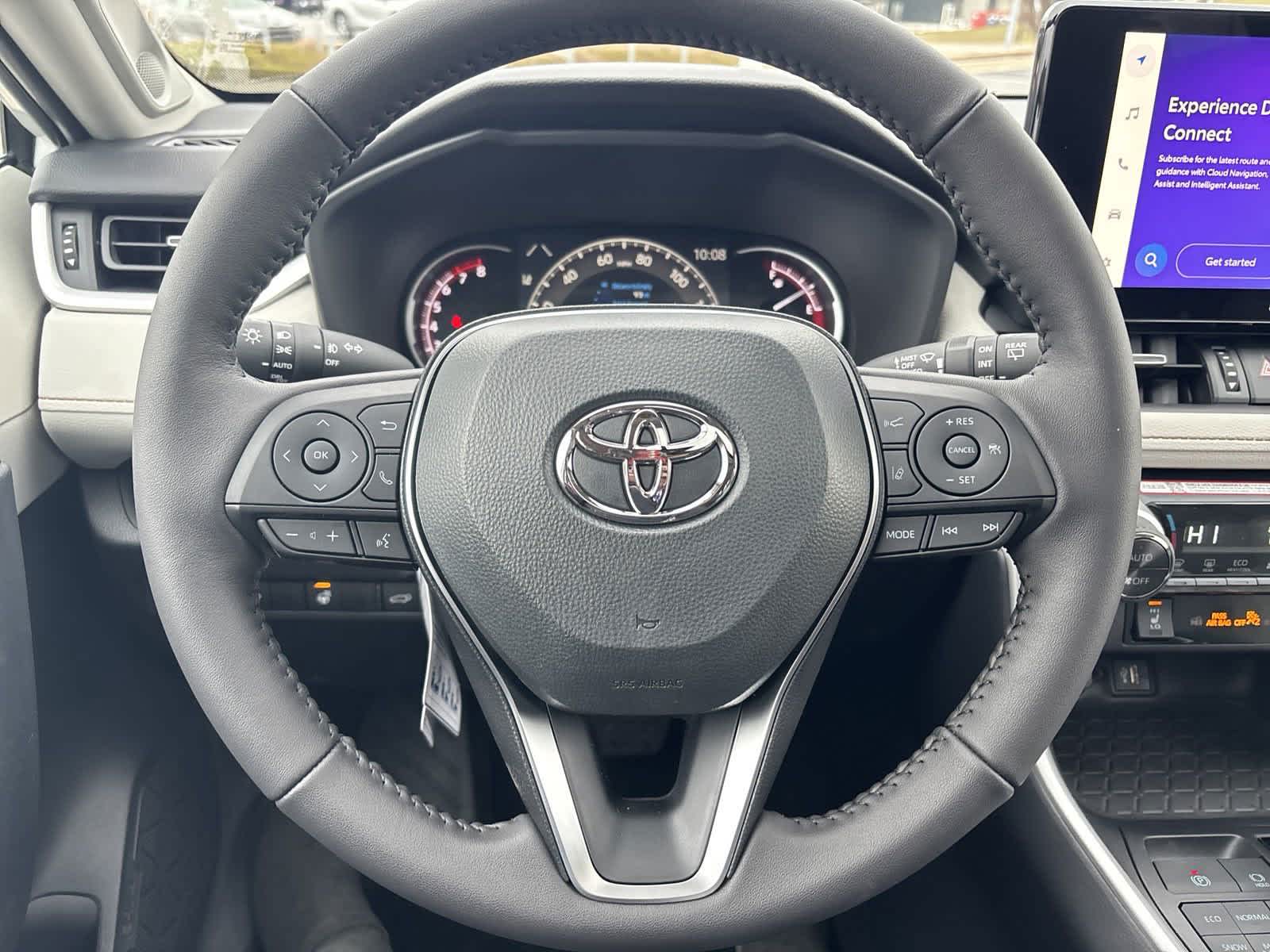 2025 Toyota RAV4 XLE Premium 22