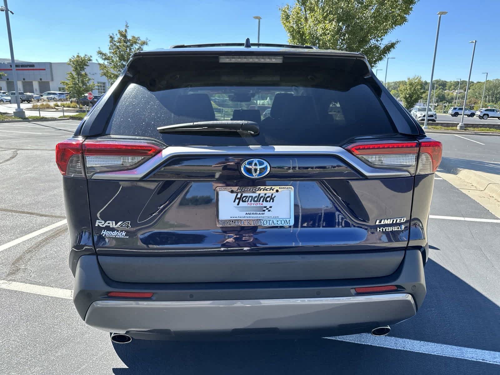 2020 Toyota RAV4 Hybrid Limited 8