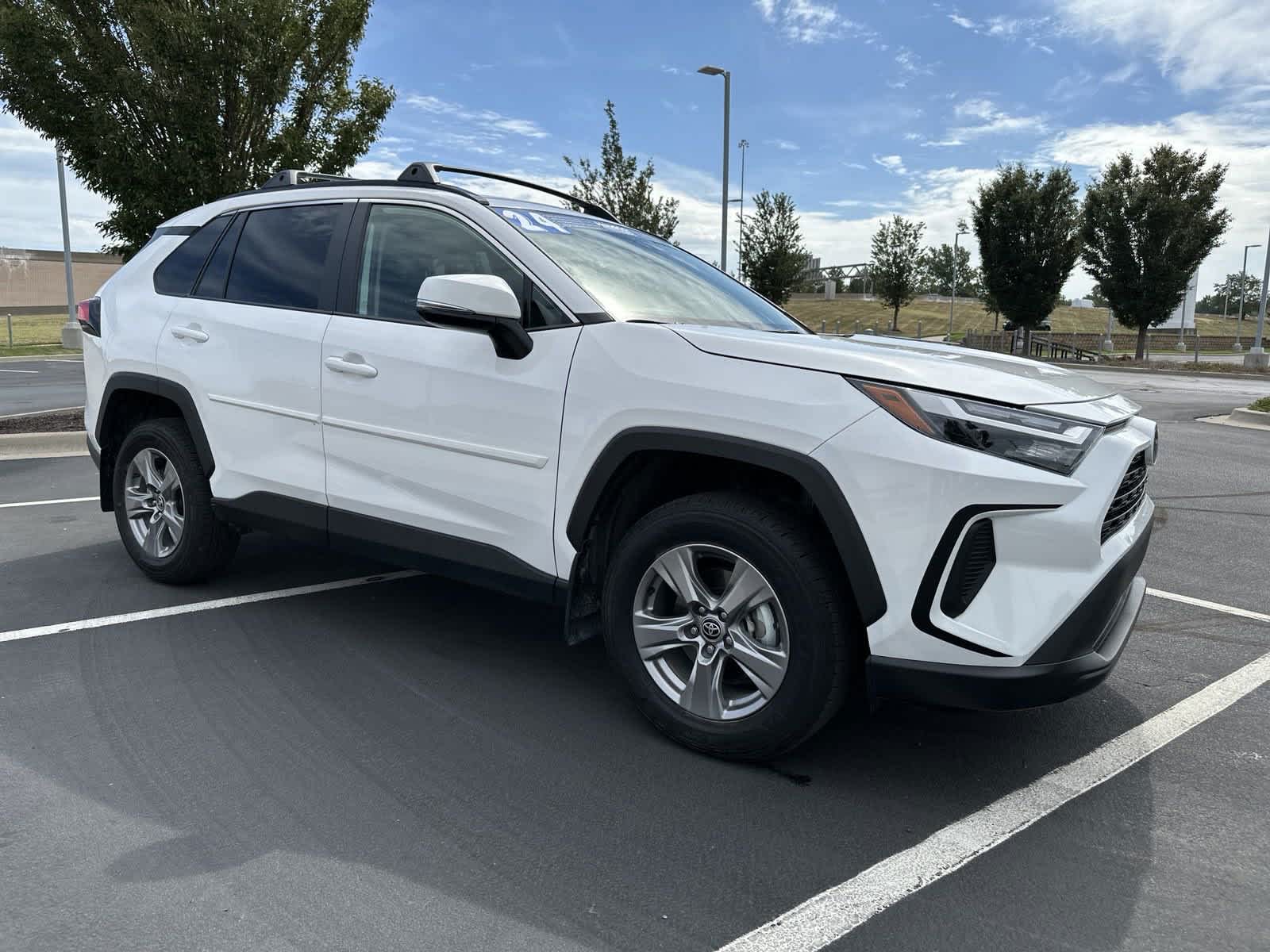 2024 Toyota RAV4 XLE 2