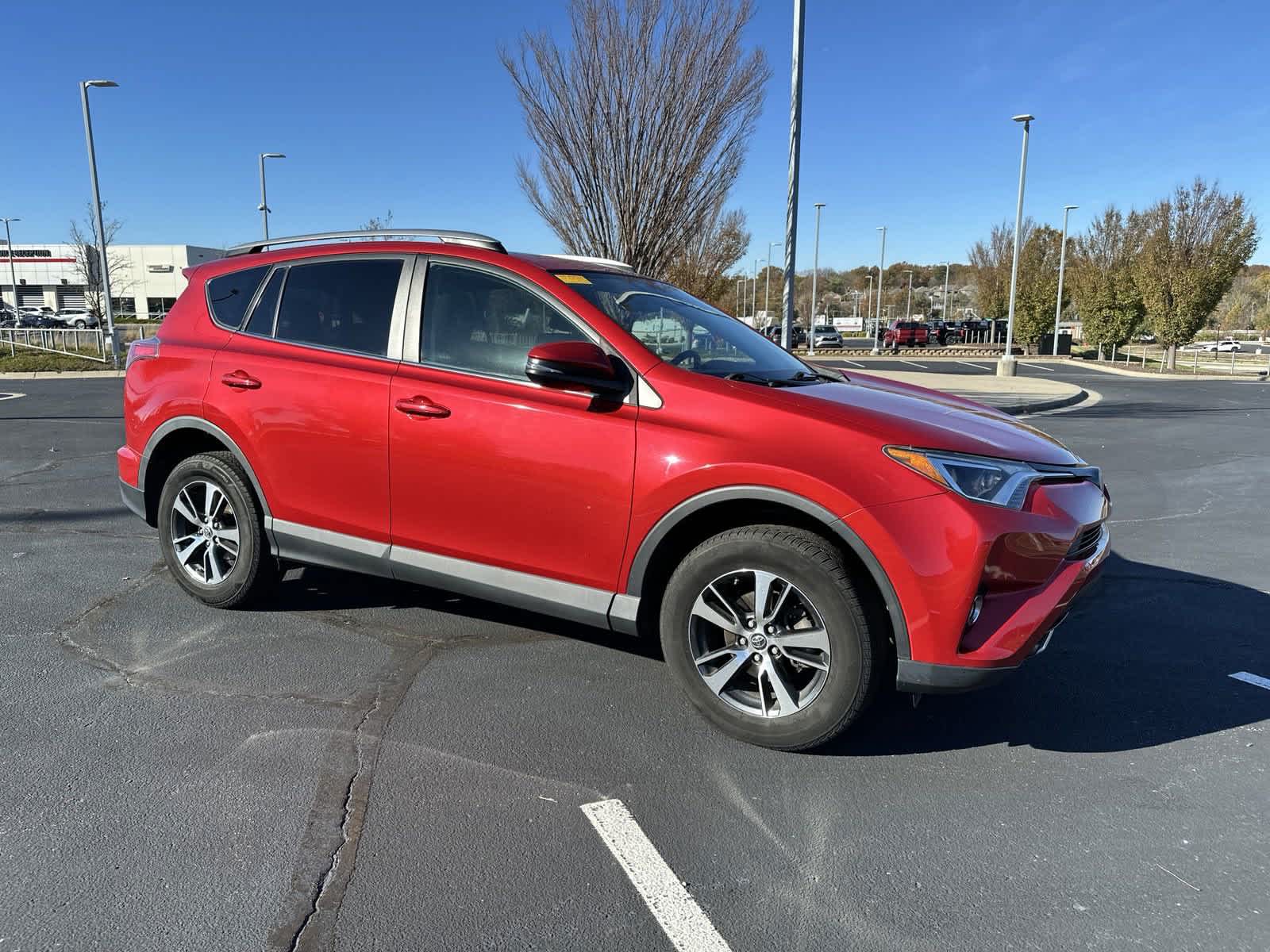 2017 Toyota RAV4 XLE 2