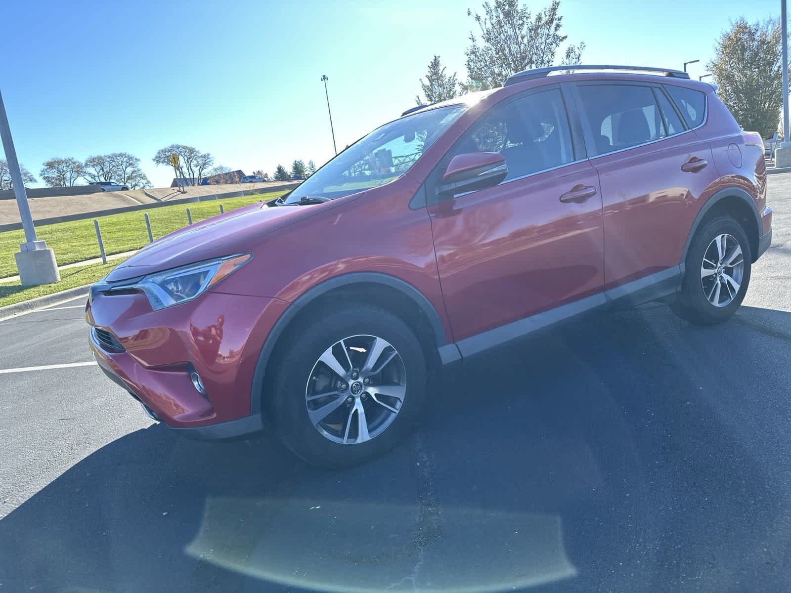 2017 Toyota RAV4 XLE 4