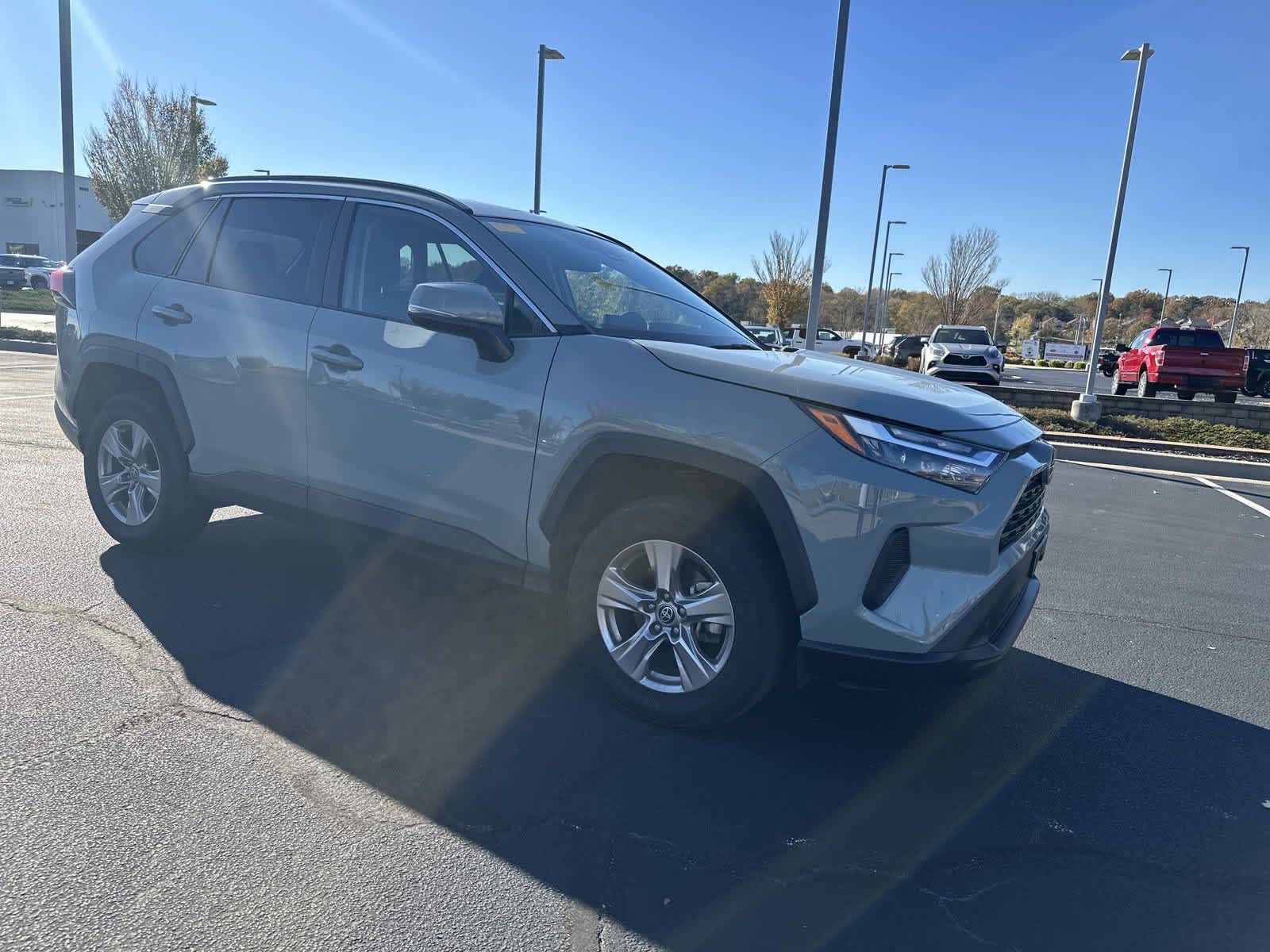 2023 Toyota RAV4 XLE 2