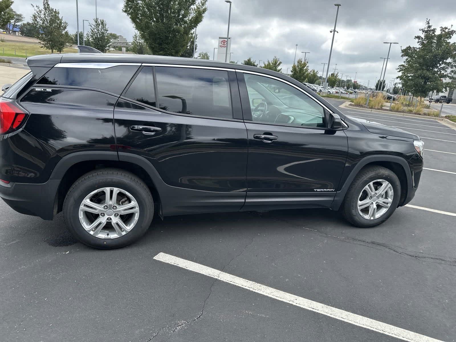 2019 GMC Terrain SLE 10