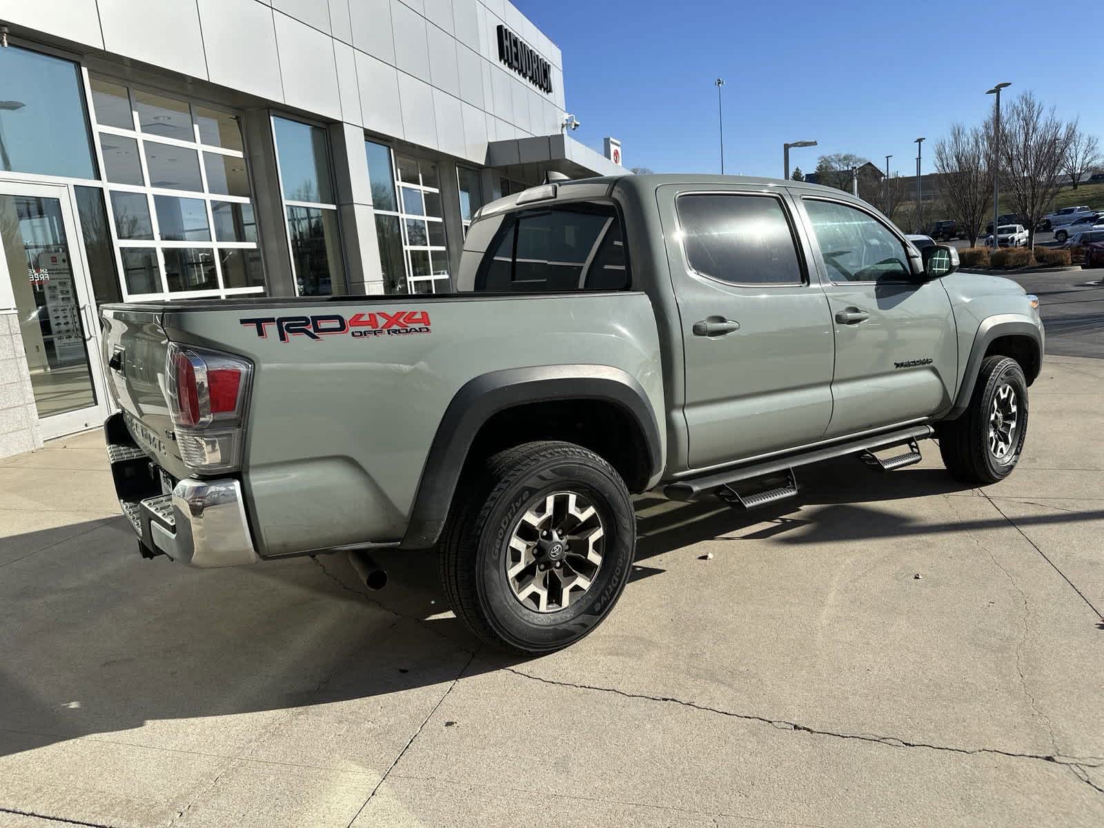 2022 Toyota Tacoma TRD Off Road 9