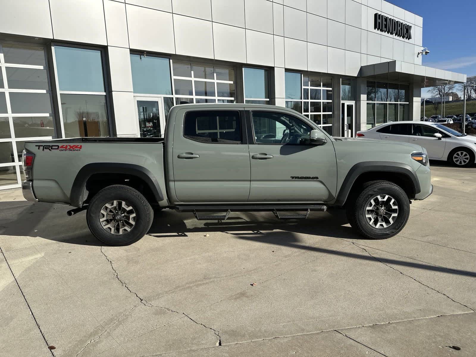 2022 Toyota Tacoma TRD Off Road 10