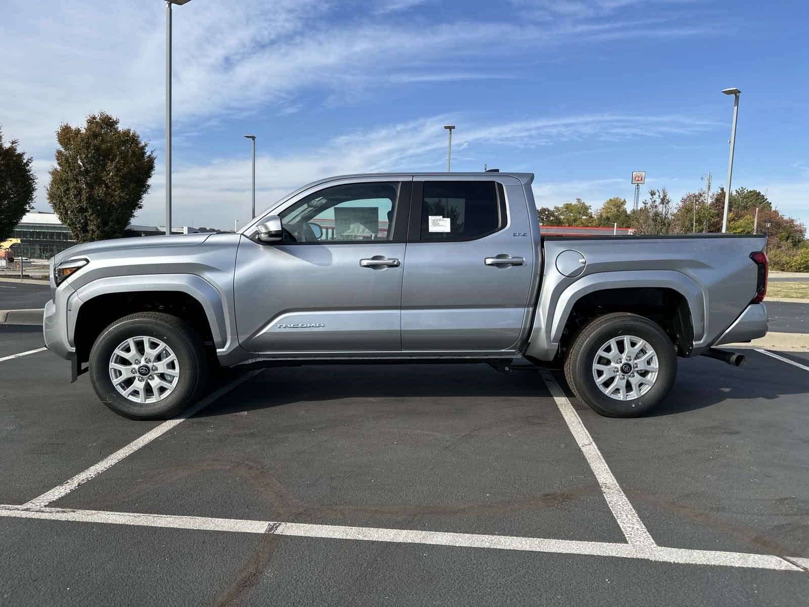 2024 Toyota Tacoma SR5 Double Cab 5 Bed AT 5