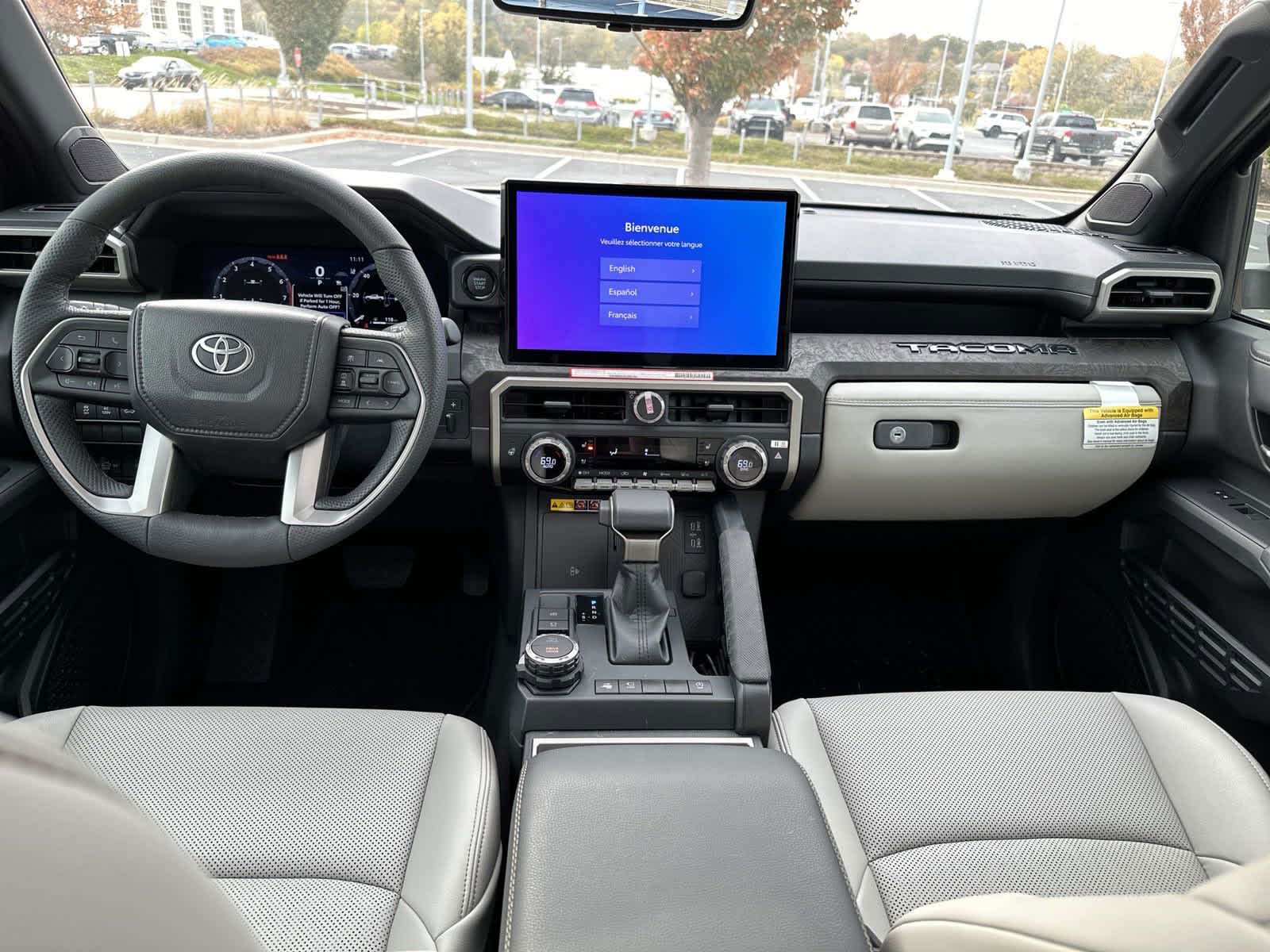 2024 Toyota Tacoma Limited Double Cab 5 Bed AT 17