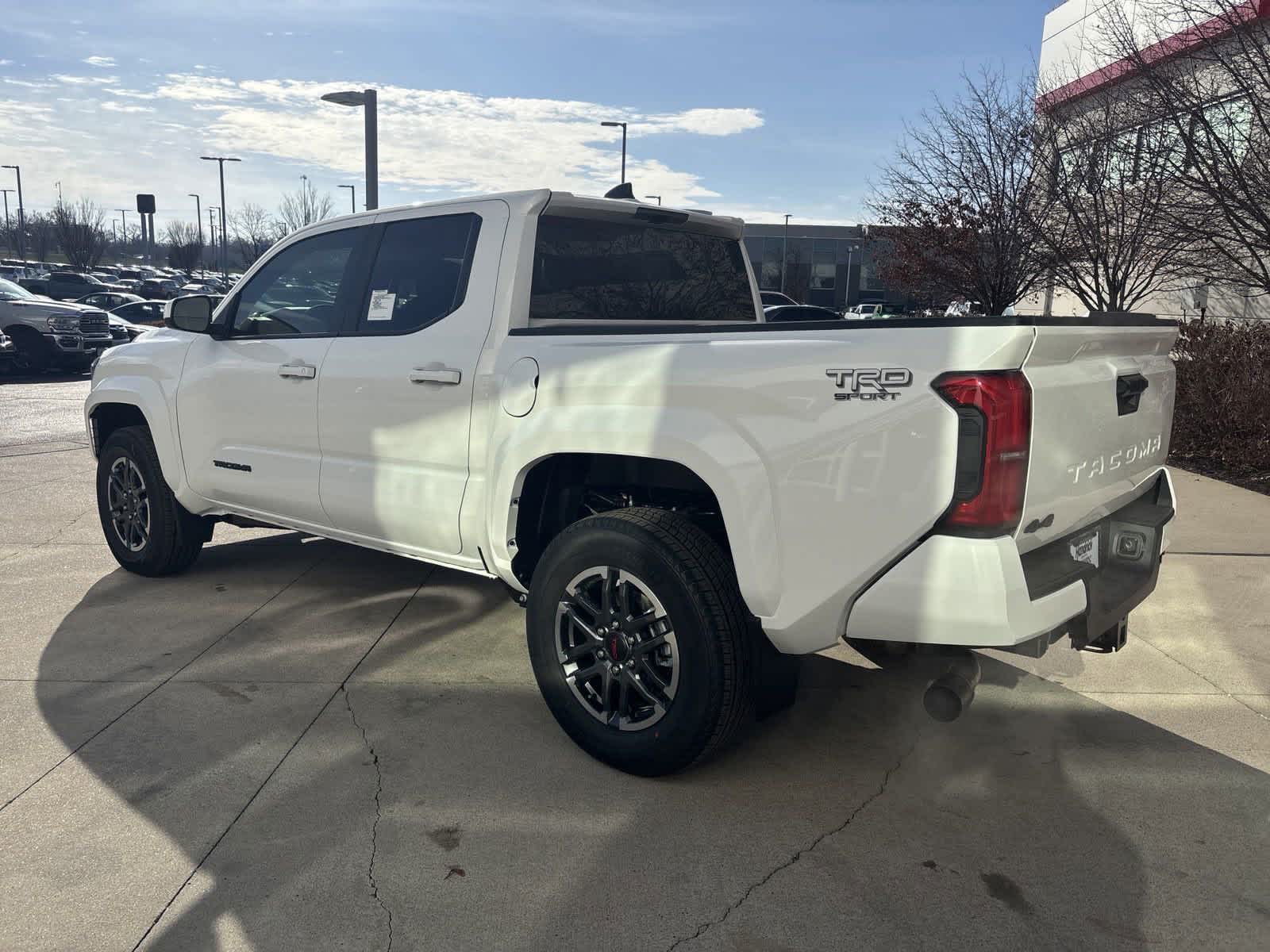 2024 Toyota Tacoma TRD Sport Double Cab 5 Bed AT 6