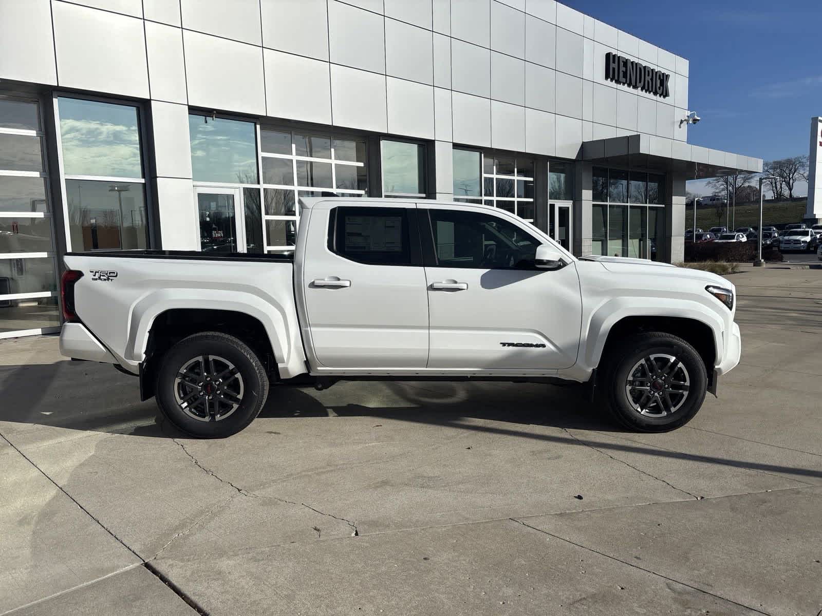 2024 Toyota Tacoma TRD Sport Double Cab 5 Bed AT 9