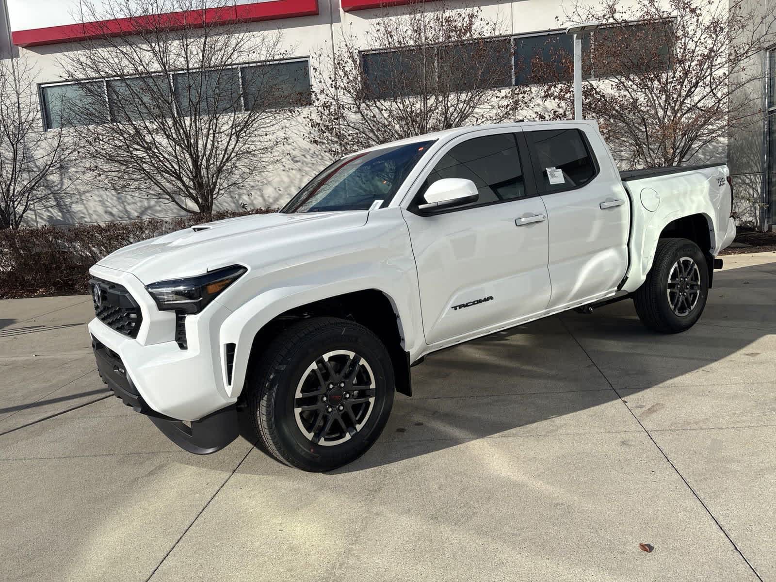 2024 Toyota Tacoma TRD Sport Double Cab 5 Bed AT 4