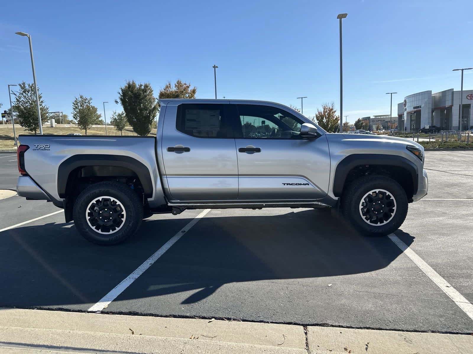 2024 Toyota Tacoma TRD Off Road Double Cab 5 Bed AT 8