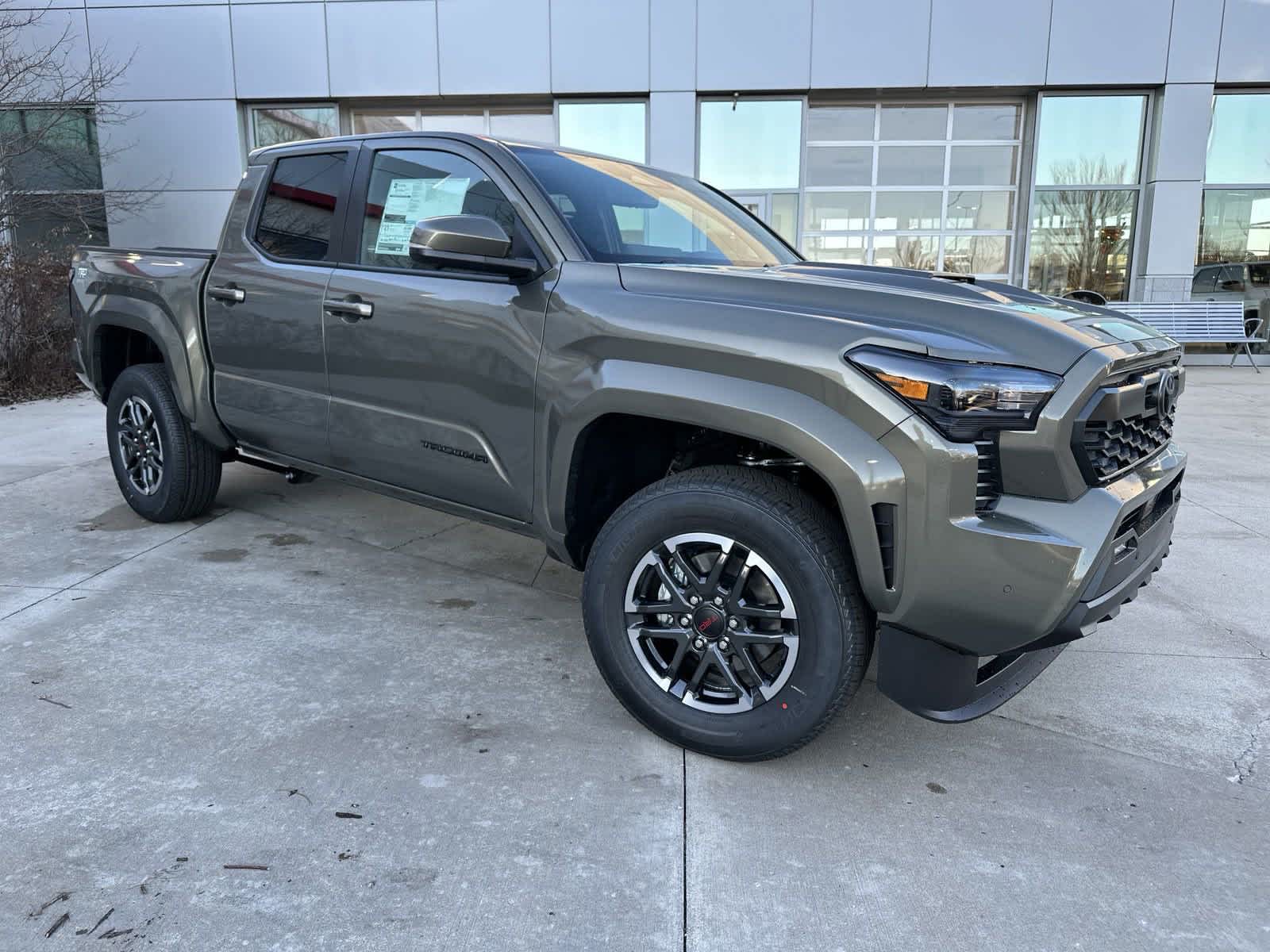 2025 Toyota Tacoma TRD Sport Double Cab 5 Bed AT 2