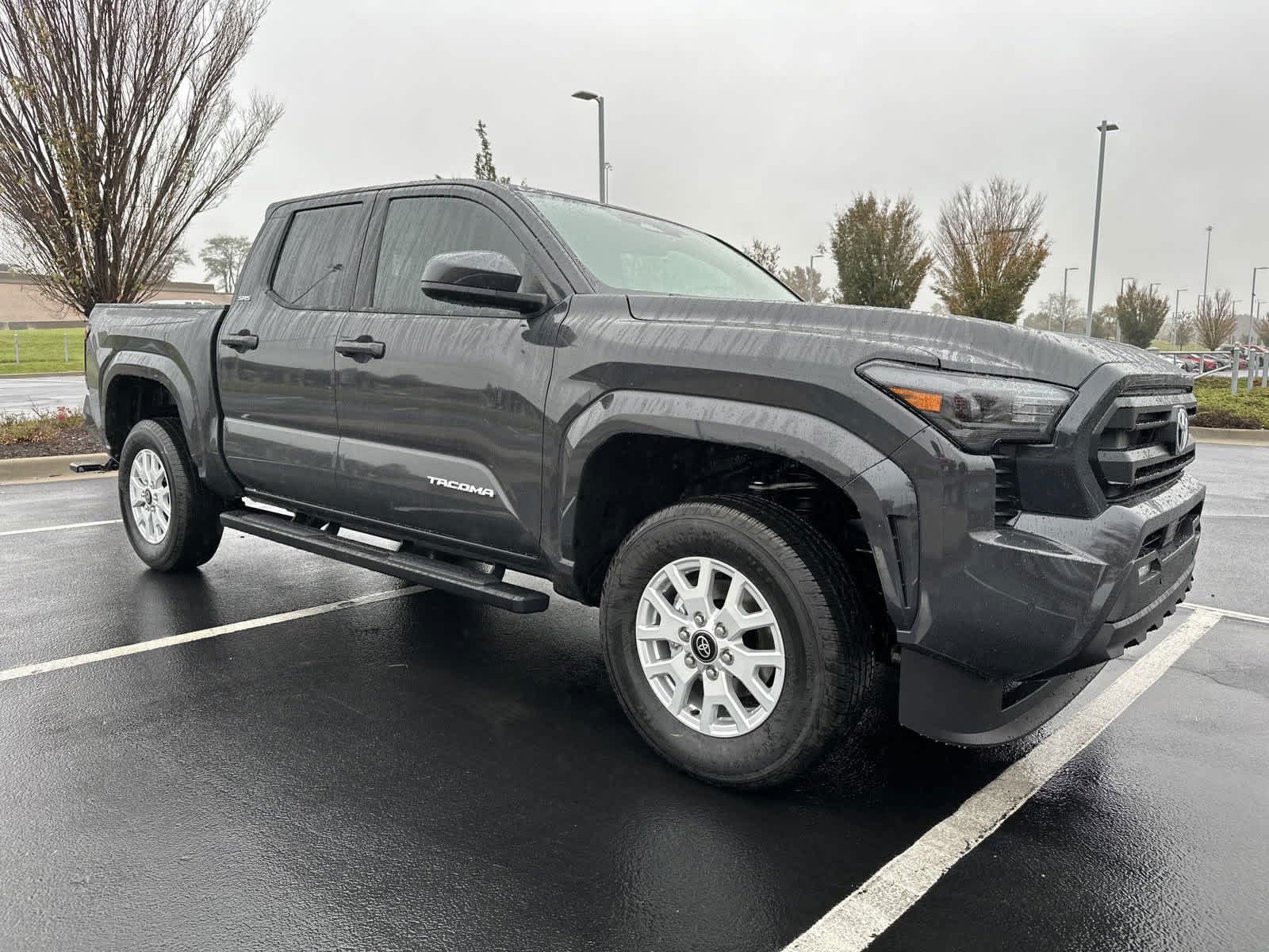 2024 Toyota Tacoma SR5 Double Cab 5 Bed AT 2