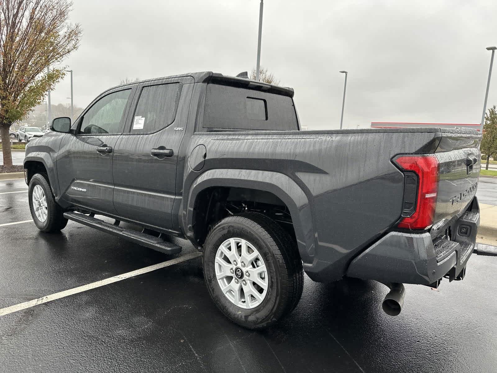 2024 Toyota Tacoma SR5 Double Cab 5 Bed AT 6