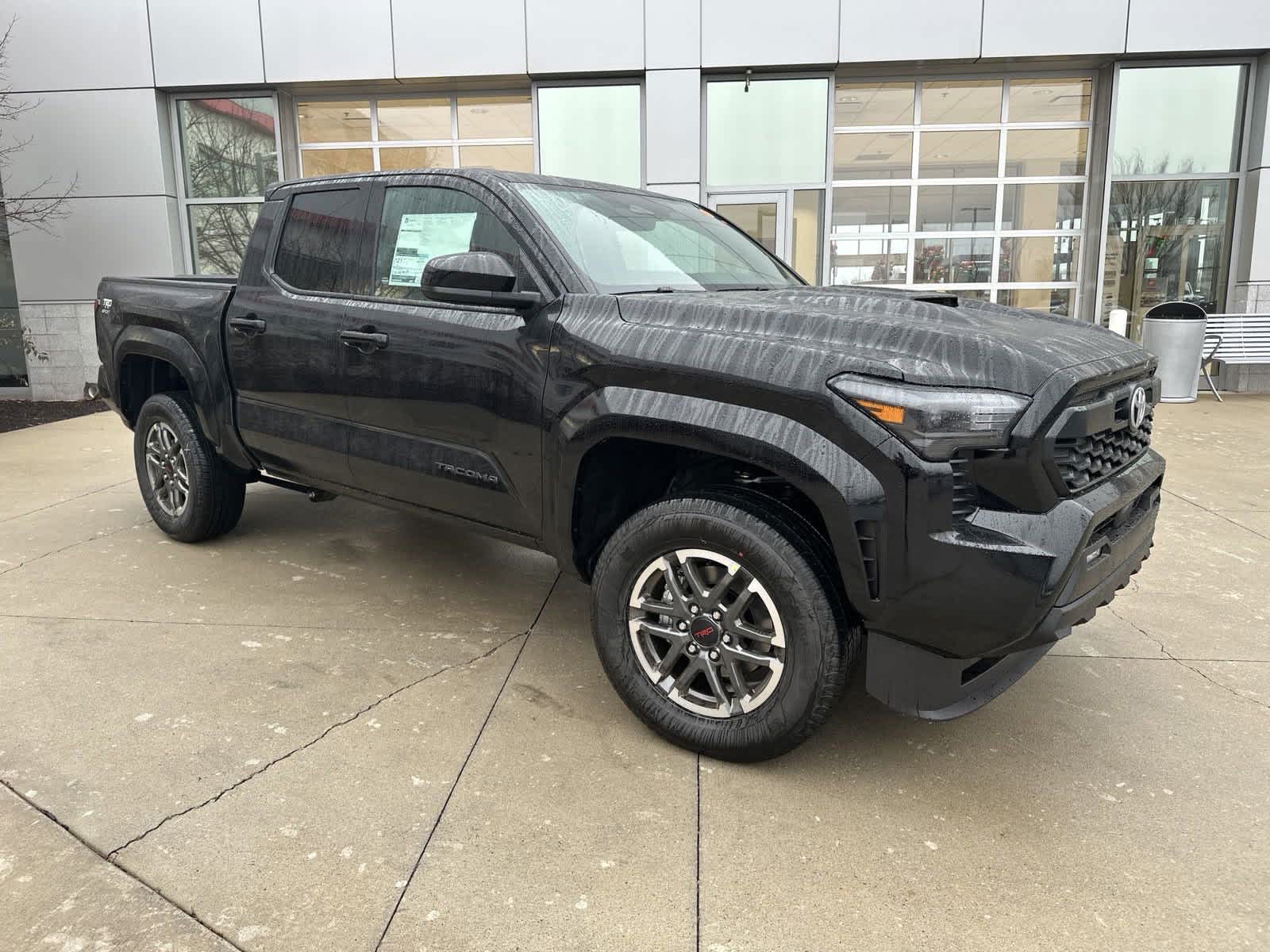 2025 Toyota Tacoma TRD Sport Double Cab 6 Bed AT 2